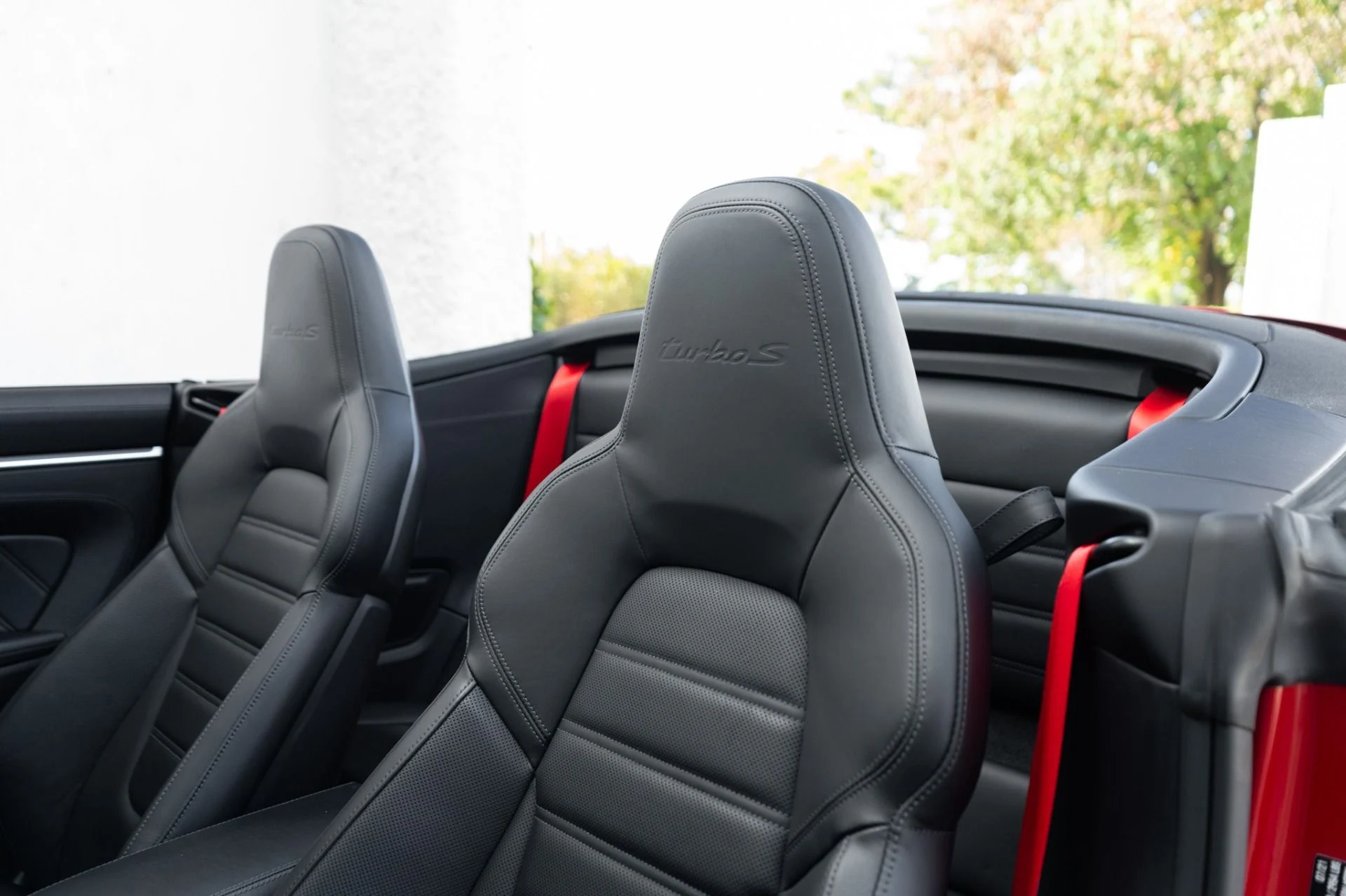 mph030_1719770392_Used_2021_Porsche_911_Turbo_S_Cabriolet_1765565063_c12737ae96