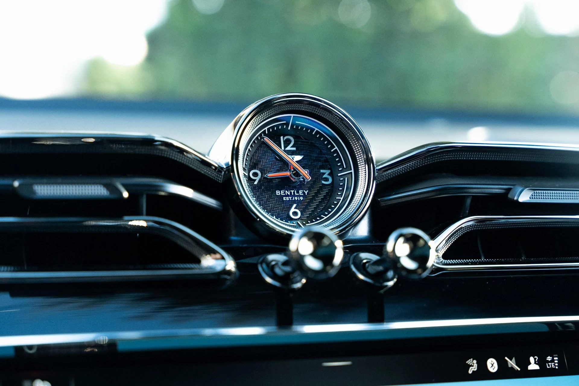 mph030_1720161377_389622357_677365232b7a94b33fd419e9_1f92d6448c