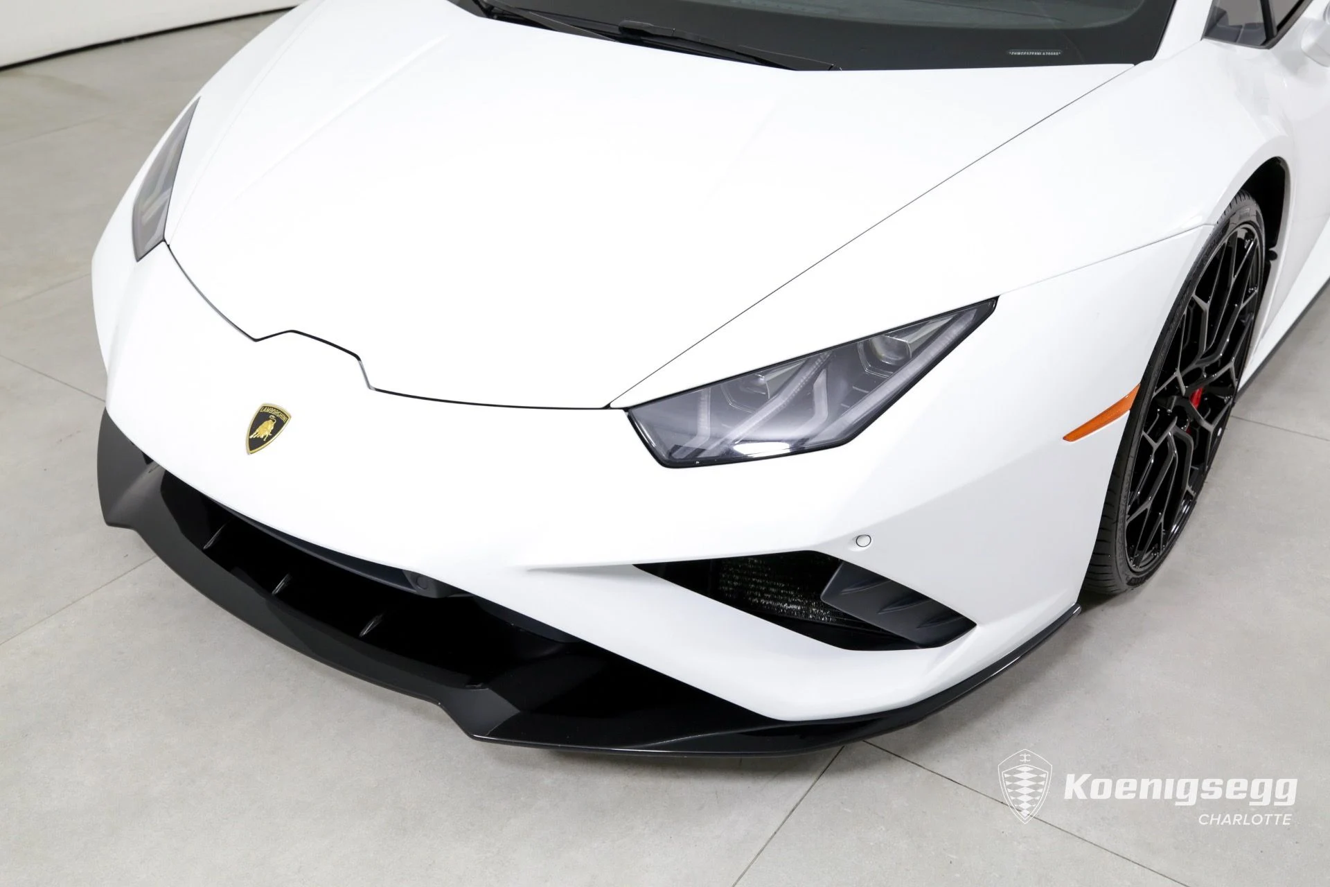 mph030_172610861_Used_2022_LAMBORGHINI_HURACAN_EVO_1720041211_176bc9f459