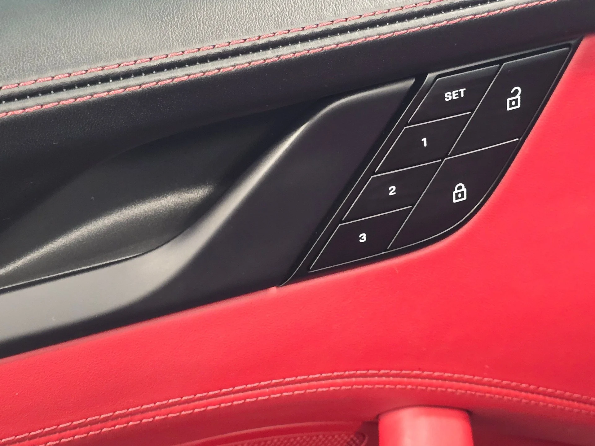 mph030_1728684368_579dad7f9b69766a0dffe228686e9209x_c1b6f580c7