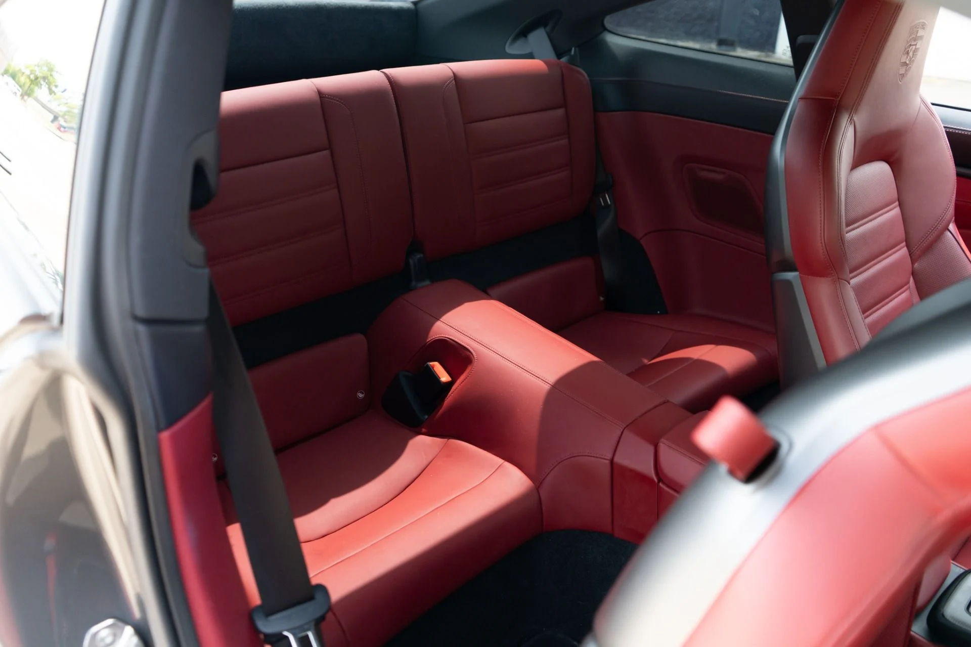 mph030_1728894098_Used_2024_Porsche_911_Carrera_4_GTS_1788372630_2450118075
