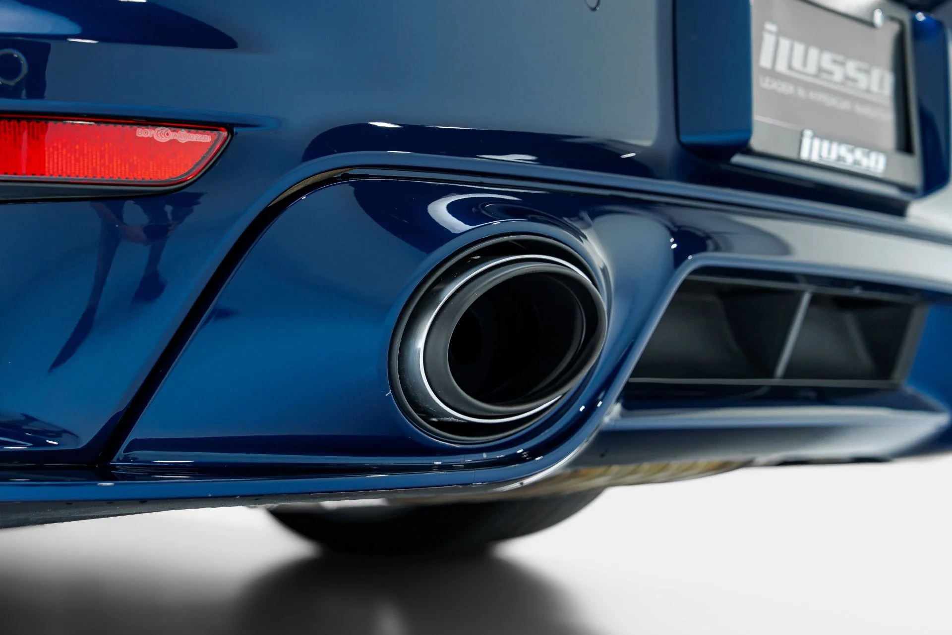 mph030_1729838774_Used_2022_Porsche_911_Turbo_S_1791933713_5ab1f88db6