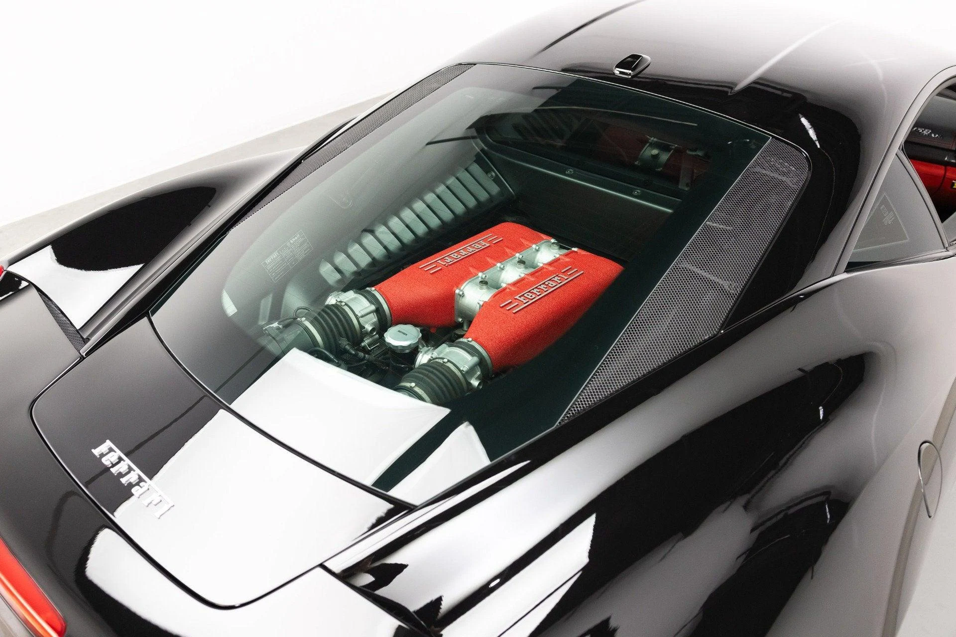 mph030_1741429346_Used_2015_Ferrari_458_Italia_1784296491_31858f8e8f