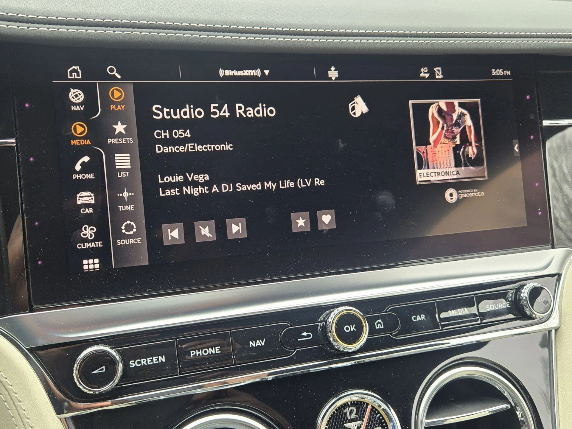 mph030_1749750978_ae56d3b77fec1fc5db3d5709be78b4e9x_587295d6e9