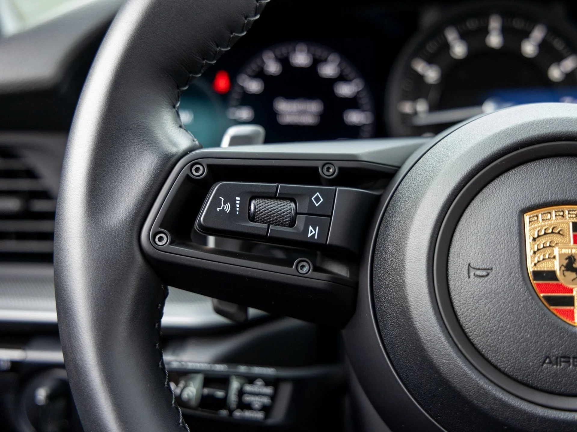 mph030_1752544415_31_b11cbc84f2