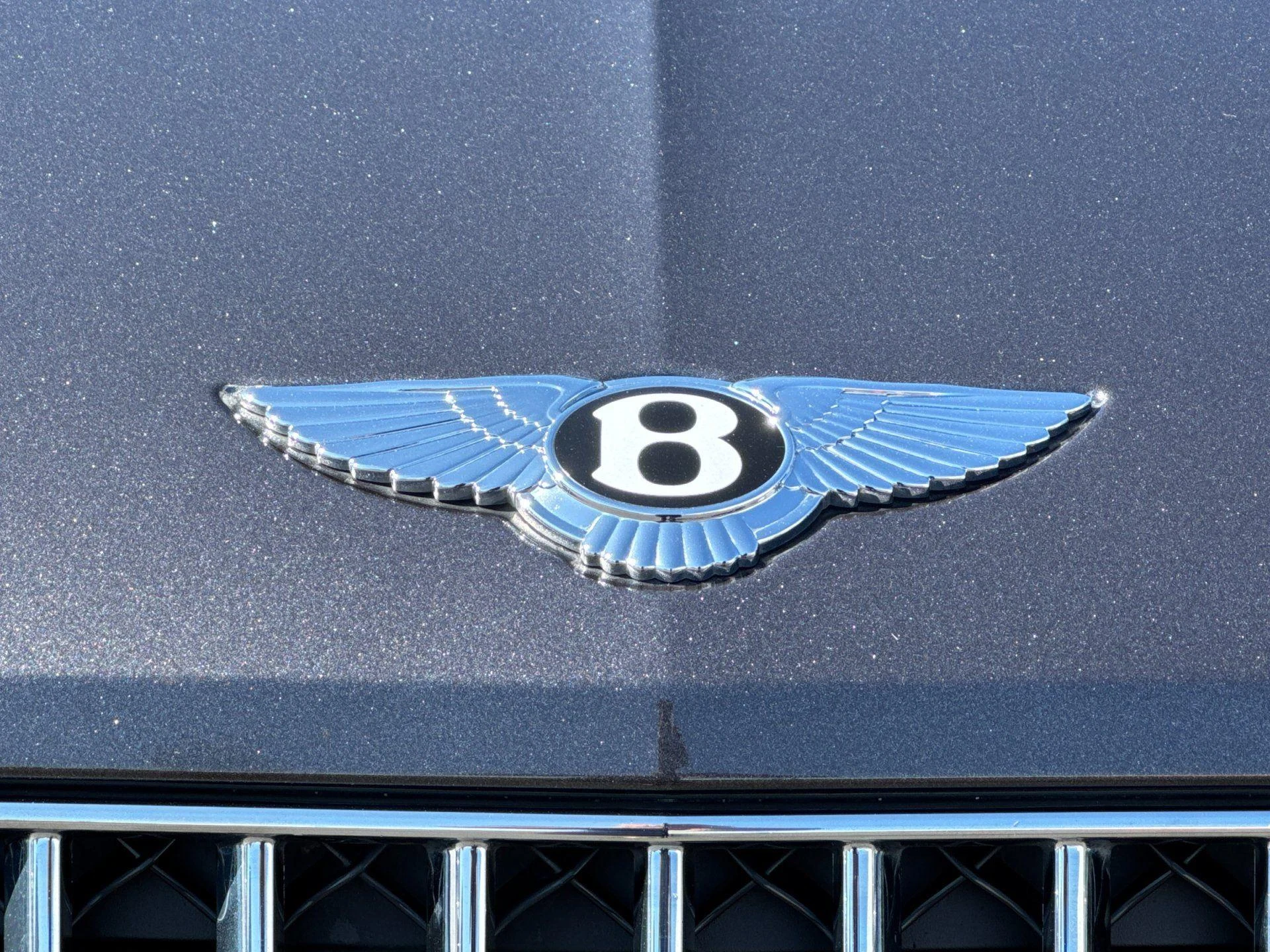 mph030_1754895075_Used_2023_Bentley_Bentayga_EWB_Azure_1786613190_95ba8d1a7d