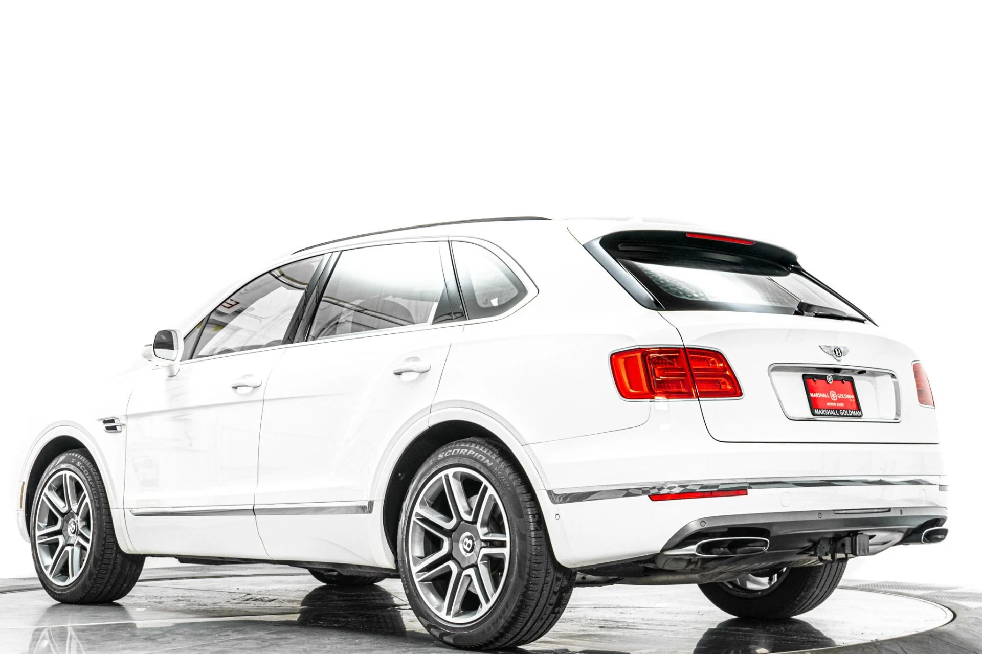 mph030_1756577440_Used_2018_Bentley_Bentayga_Activity_Edition_1786648864_e4b02c9912