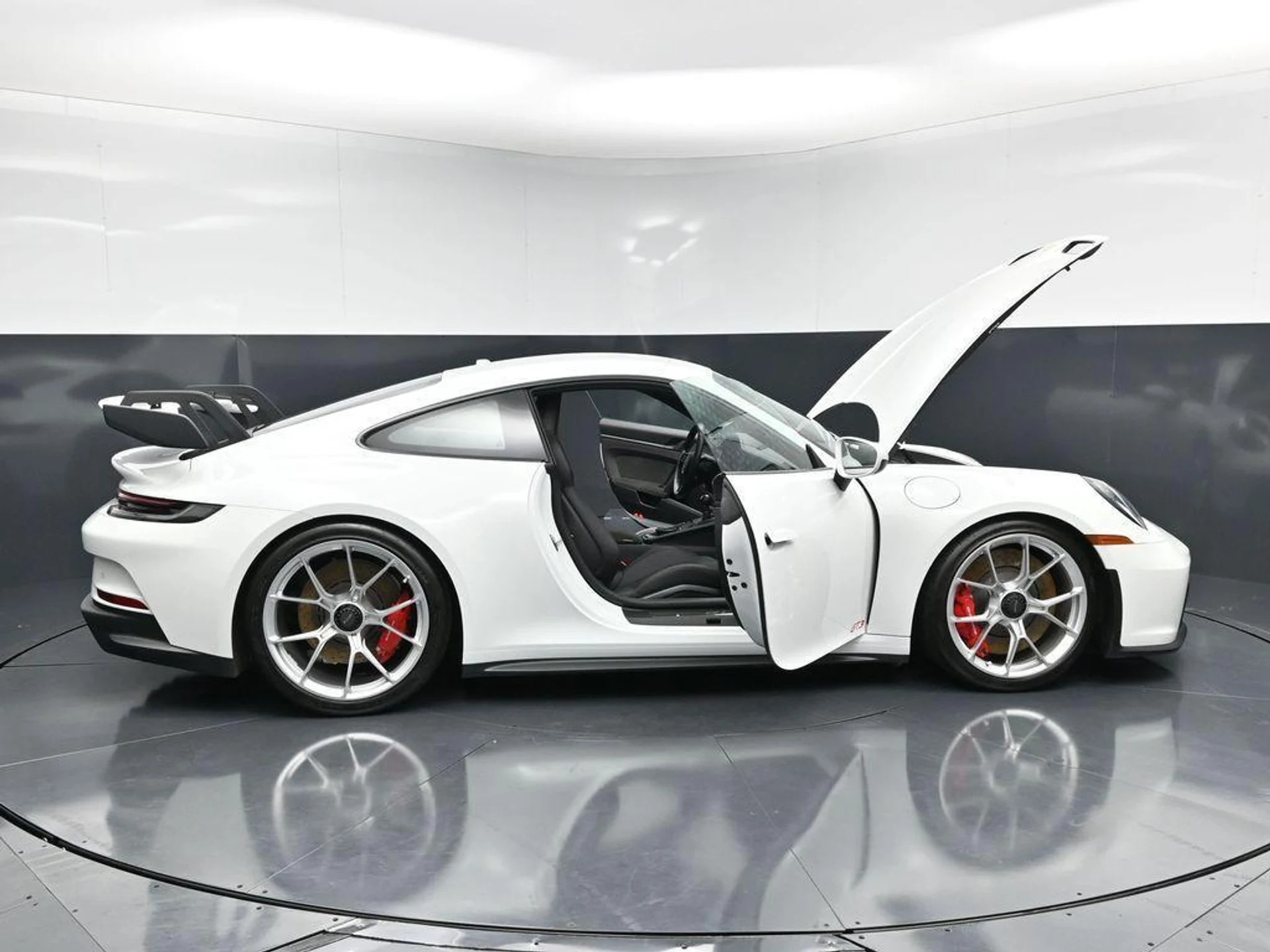 mph030_1761910684_9f_Aj7w_Hh7w33q0q_E2m_Zkgicf3w_U_e90bc64006