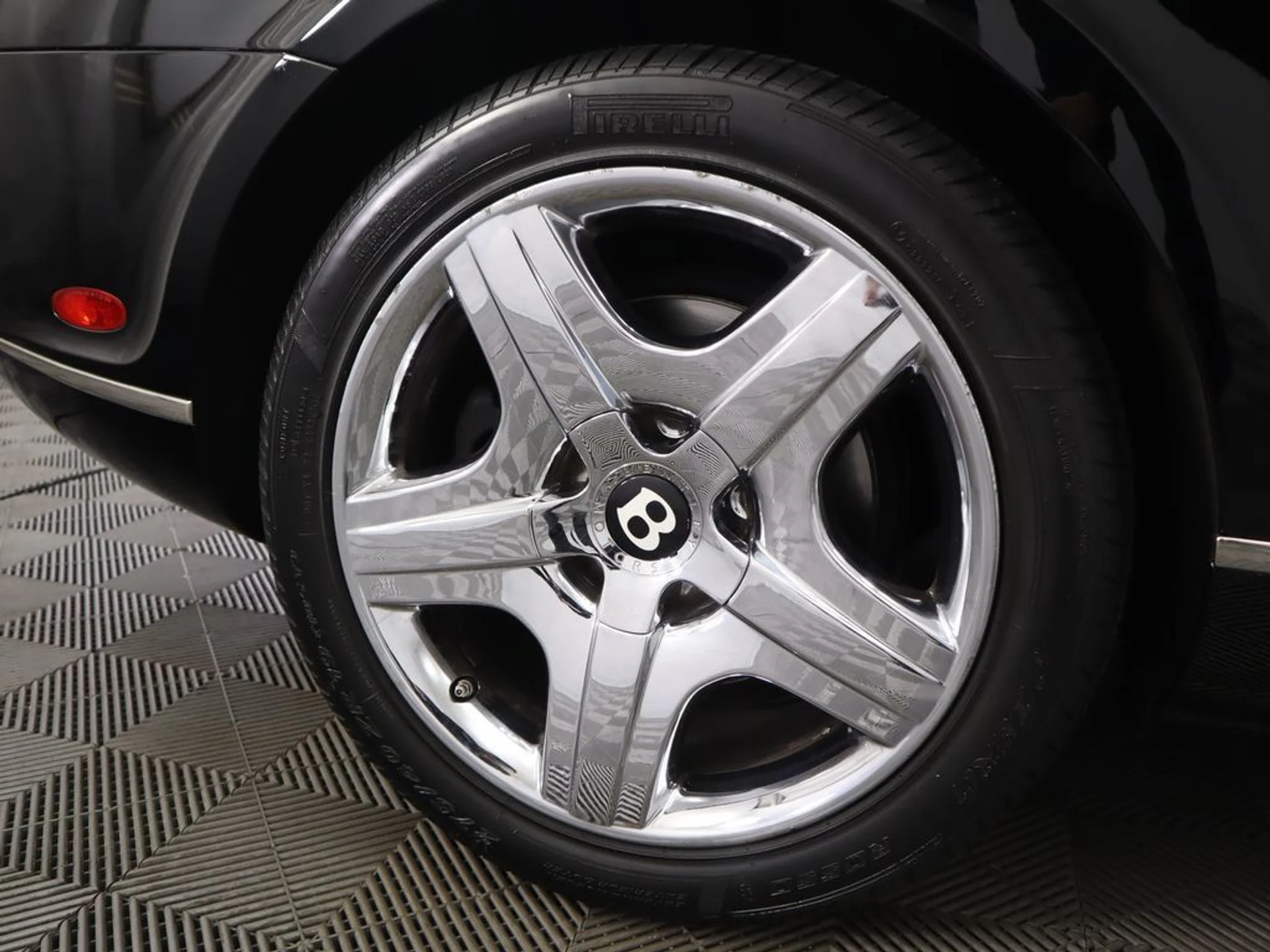 mph030_1764005526_used_2009_bentley_continental_gt_2drcoupe_8119_22953885_31_1024_607eb5b114