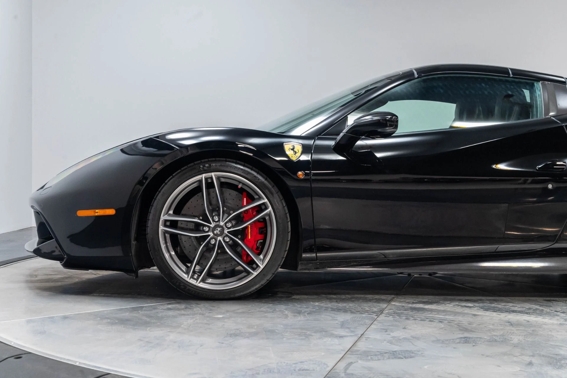 mph030_1764029254_Used_2016_Ferrari_488_Spider_Base_1785961462_ed7b487666