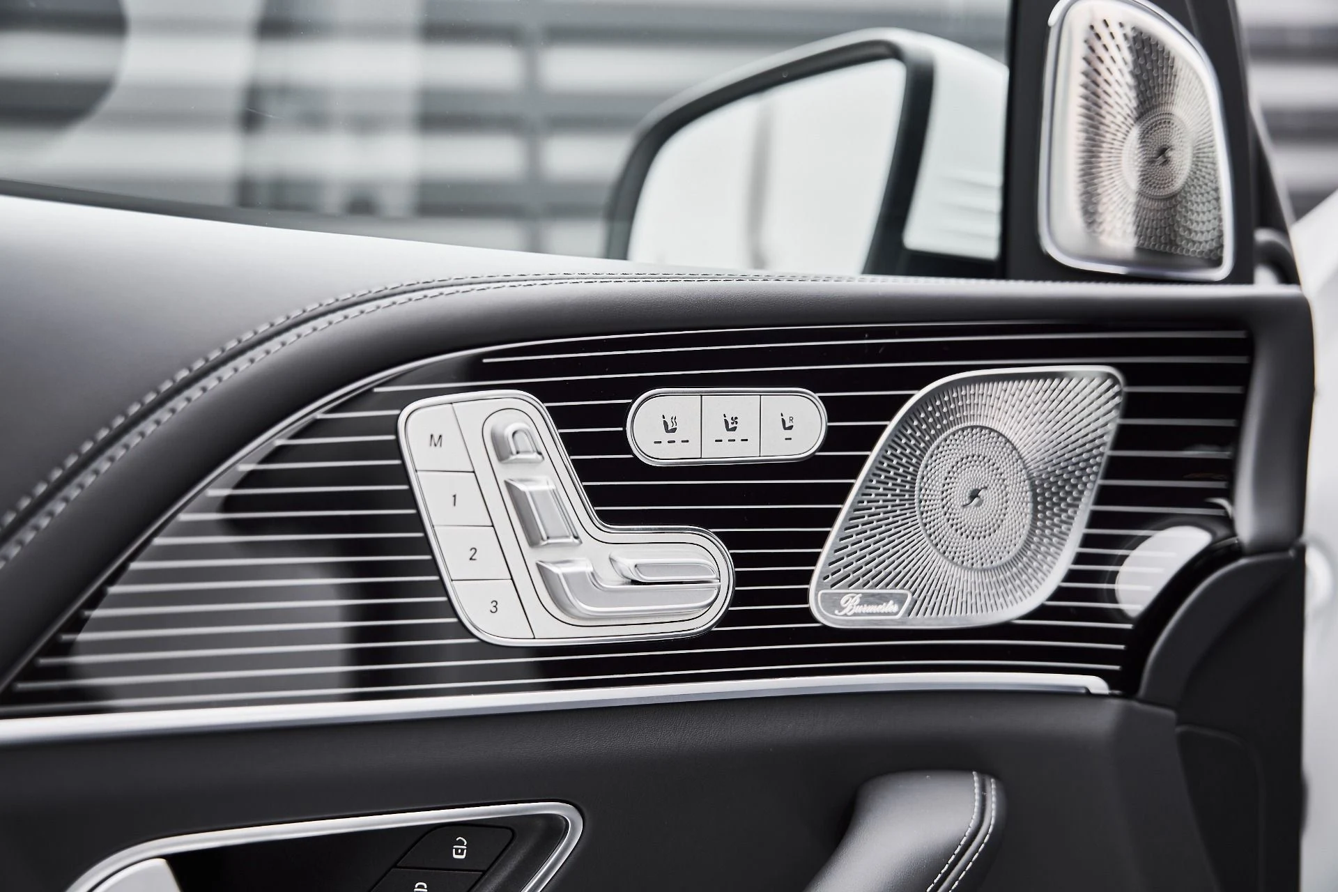 mph030_1770395687_Used_2026_Mercedes_Benz_GLS_Maybach_GLS_600_1777160243_8bd5581147