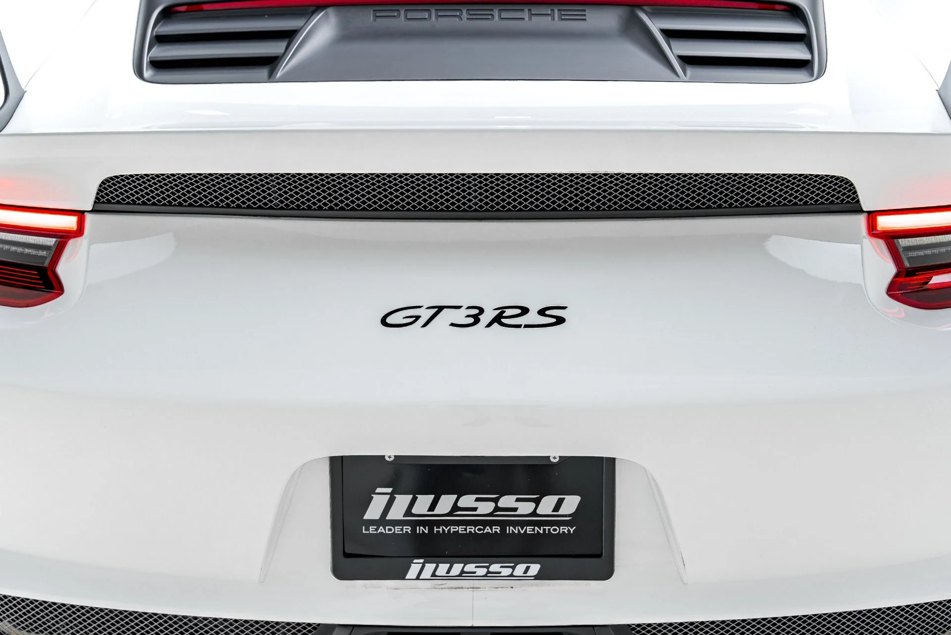mph030_1793185025_Used_2019_Porsche_911_GT_3_RS_1787346292_8cd633a435
