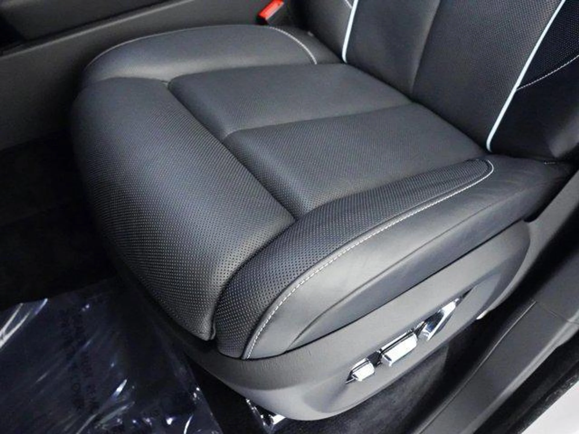 mph030_1808890523_6_Eym_Jwnsu9m_Dr_JMTV_Tw_E_Gle_S94_2e956a5084