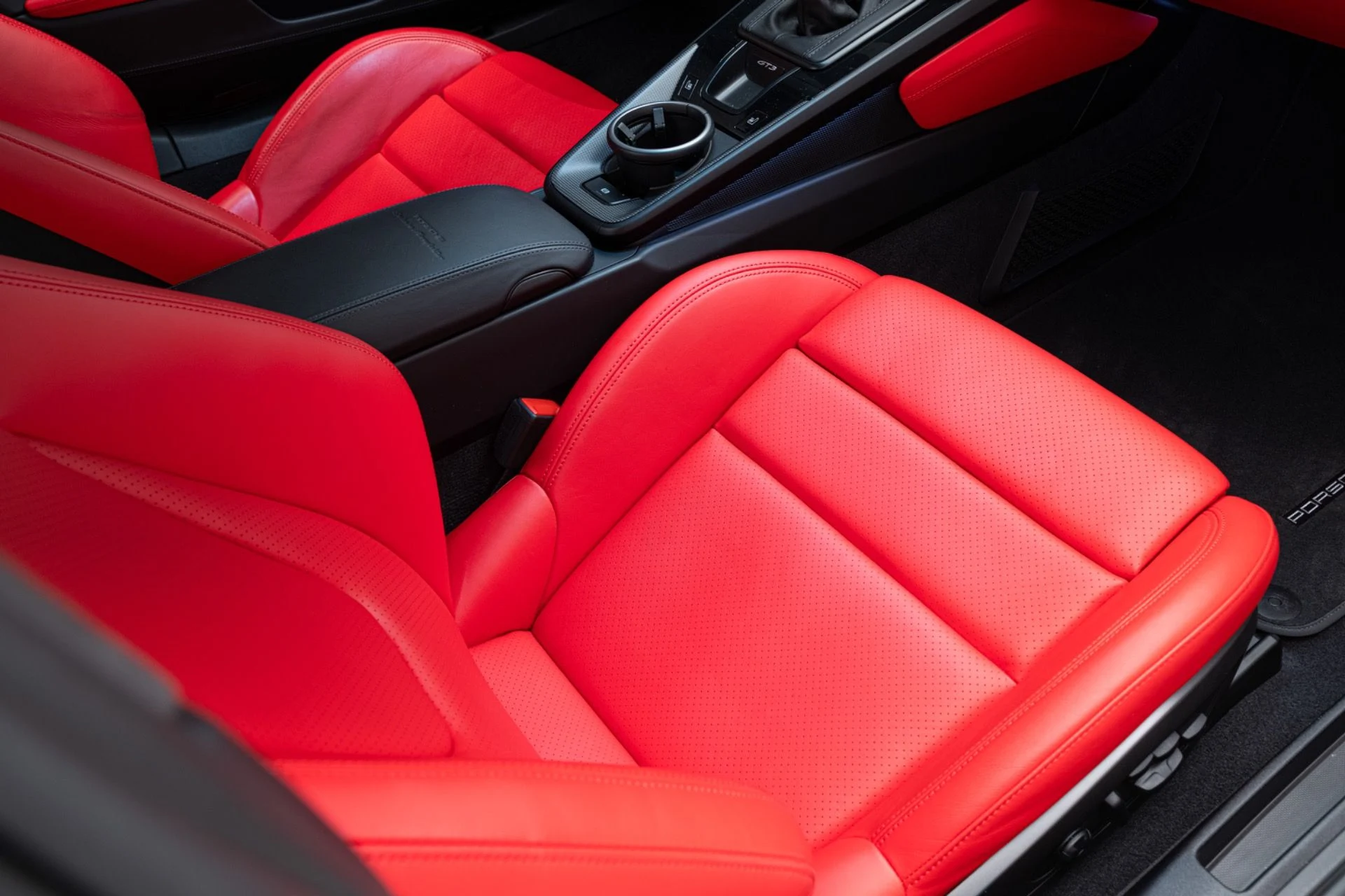 mph030_1815146461_Used_2024_Porsche_911_GT_3_Touring_1776272103_a11afebb77