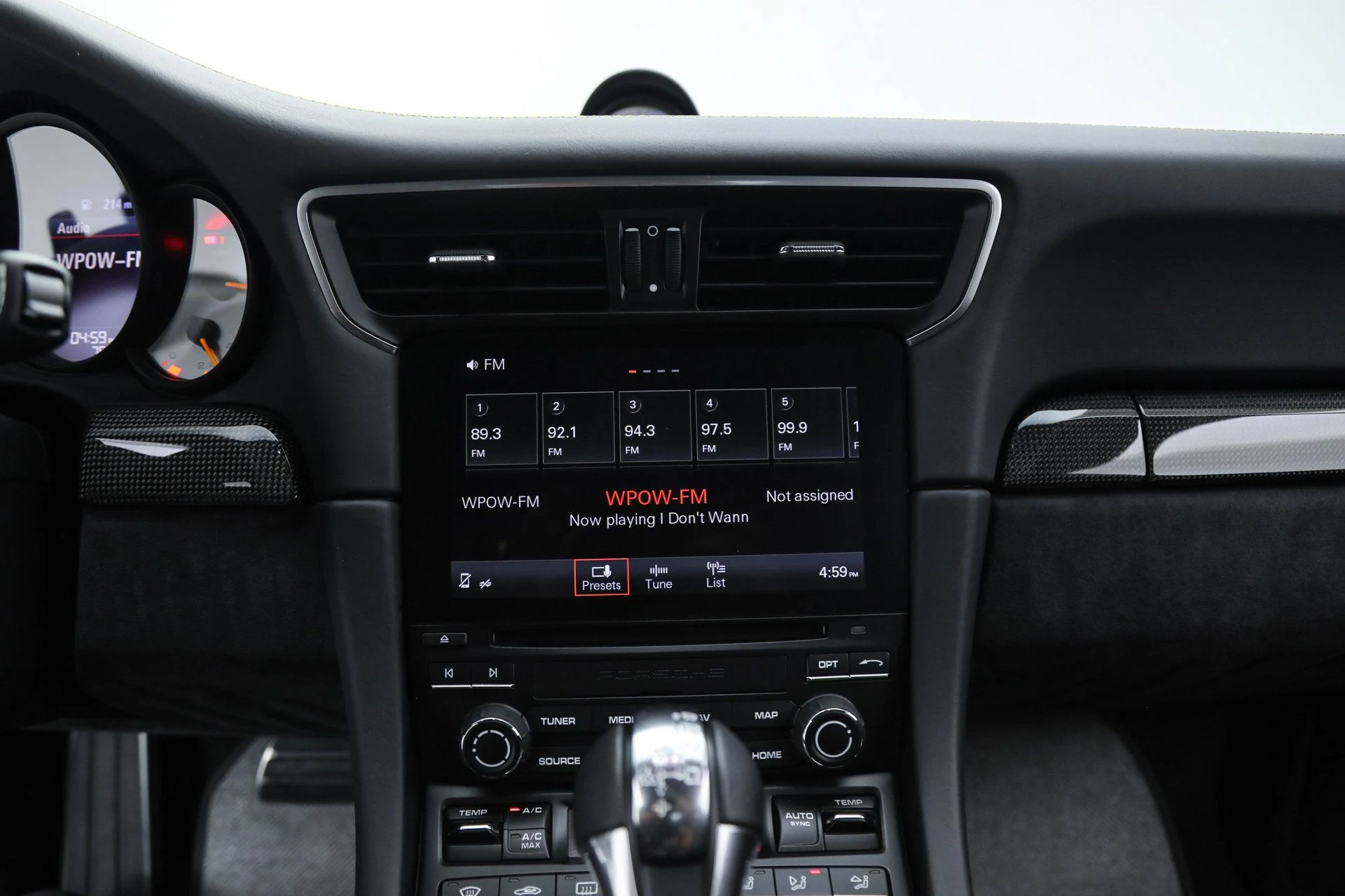 mph030_181783169_f72d6f929b02e97713039be9cf712a82_5cdf320027