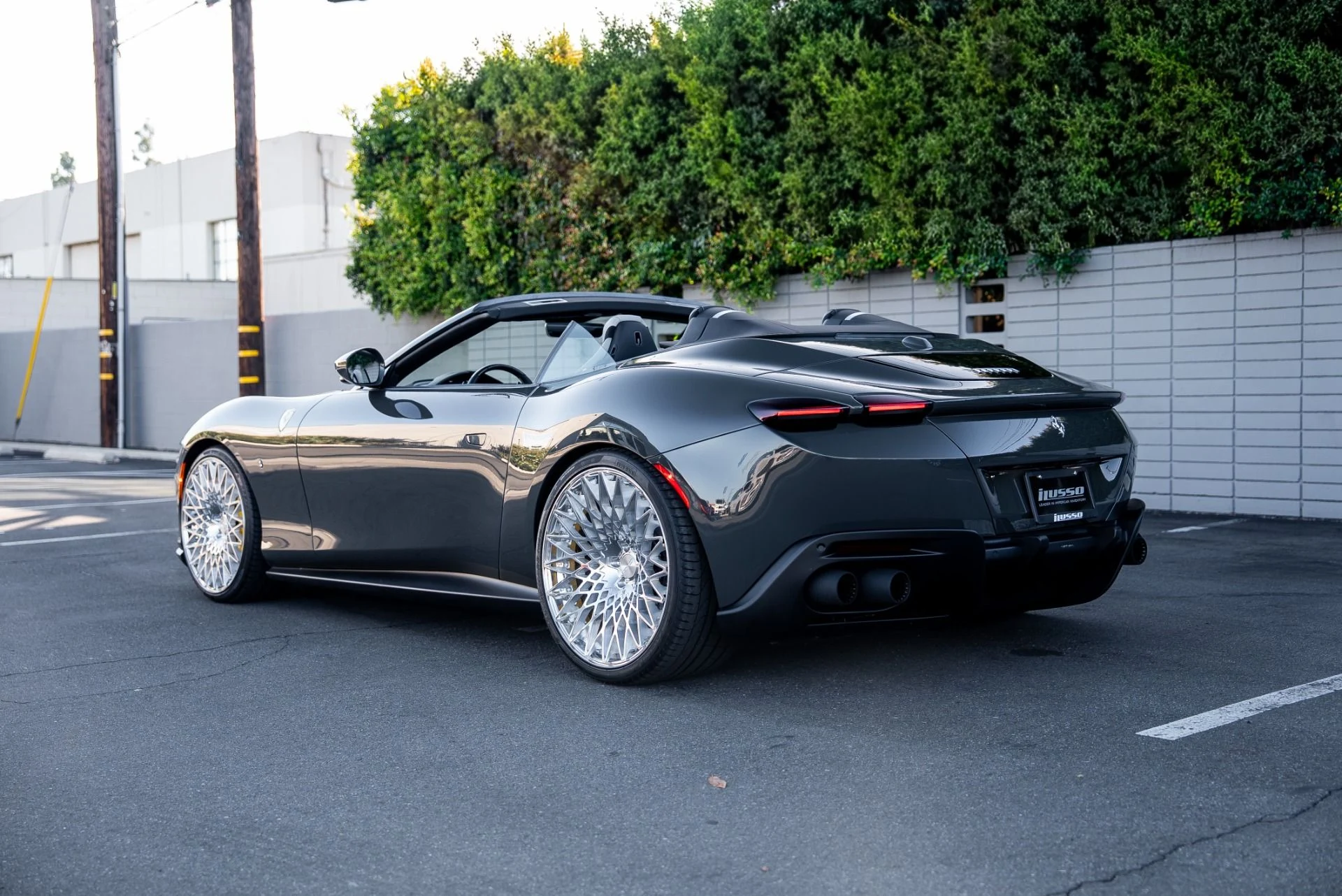 mph030_1833506865_Used_2024_Ferrari_Roma_Spider_1764029077_e78b8a74f5