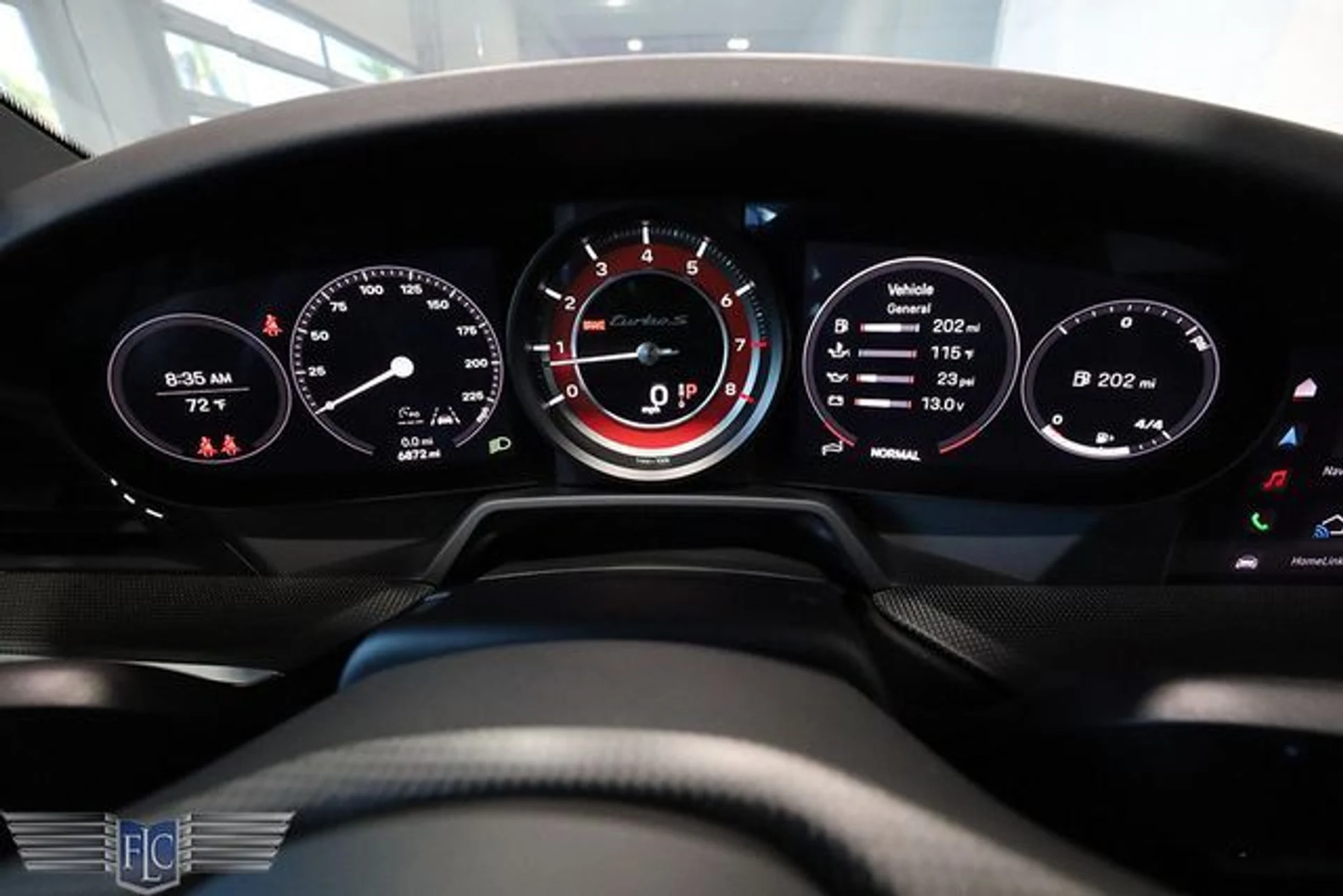 mph030_1835330458_used_2025_porsche_911_turboscabriolet_9689_23063481_35_640_73495d0e27