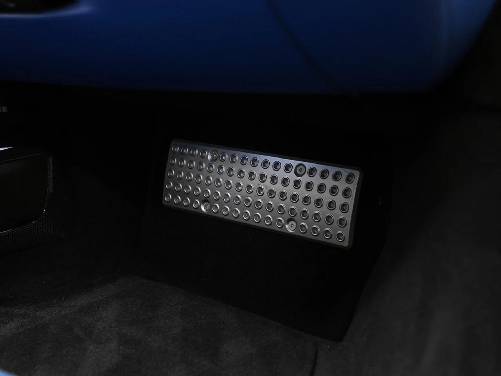 mph030_1840768736_31_1d62285939