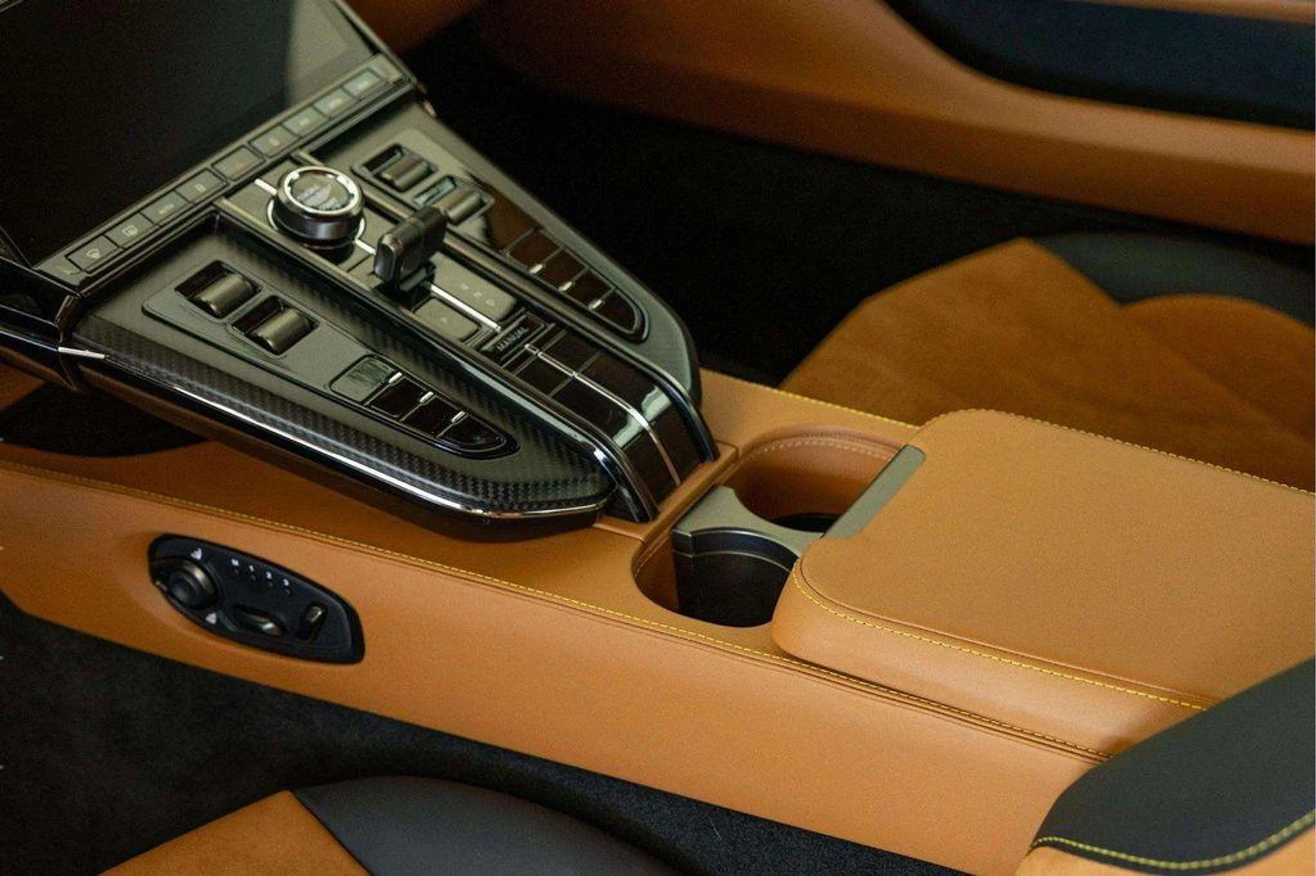 mph030_1844712104_ti_Dps078i_Au57m_Ij_E9bmmn_SO_Vg_A_48d44d8cb6