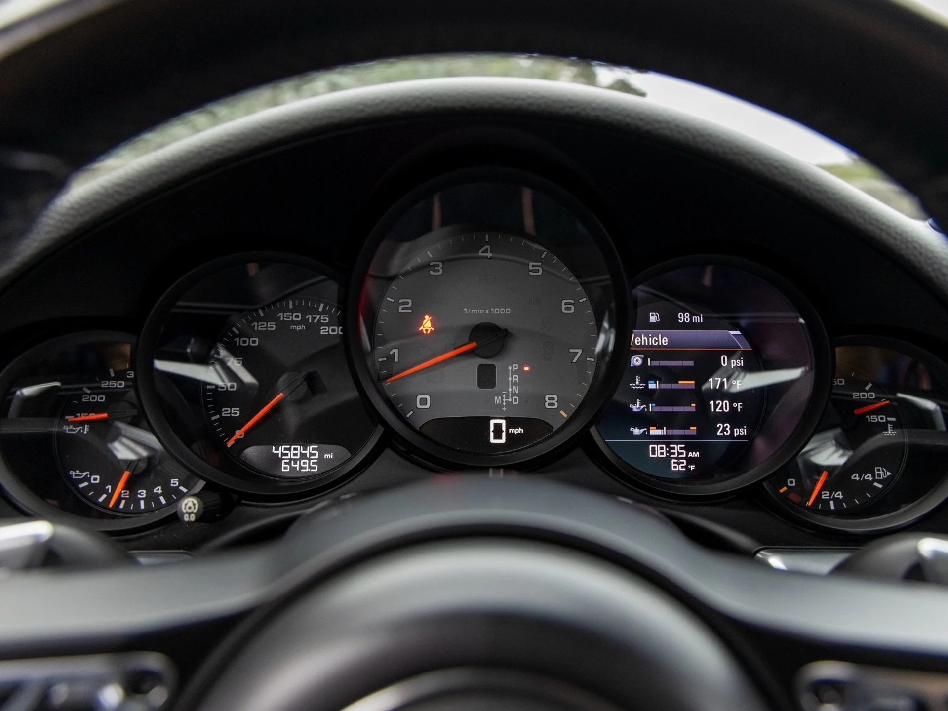 mph030_1866614868_31_4fb76f87f2