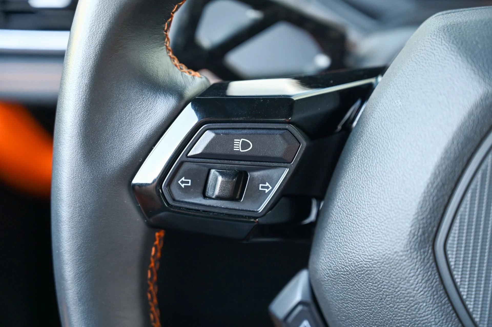 mph030_1877131608_Used_2020_Lamborghini_Huracan_EVO_1726853268_d79b05a3f1