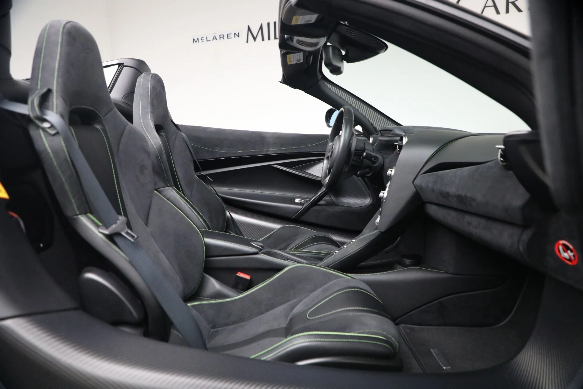 mph030_1878094961_Used_2020_Mc_Laren_720_S_Spider_Performance_047ac98a83