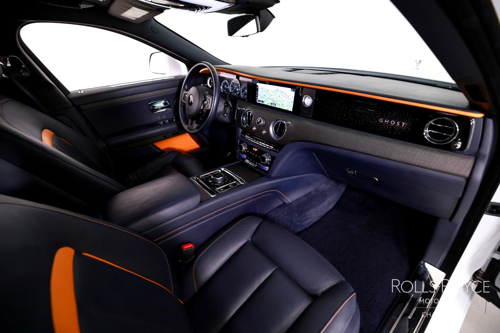mph030_1879138829_Used_2022_Rolls_Royce_Ghost_1755181543_fc60b8ddef