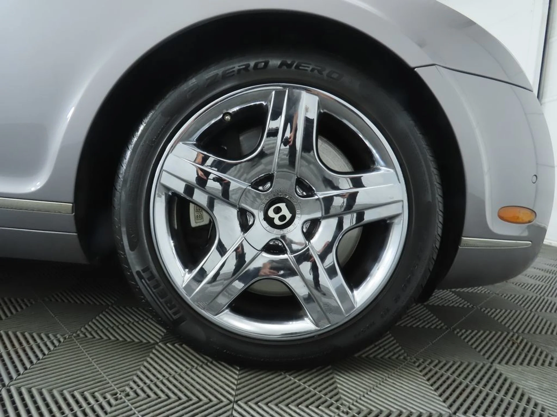 mph030_1890274492_used_2005_bentley_continental_2drcoupegt_8119_22978544_31_1024_7c359b5af8