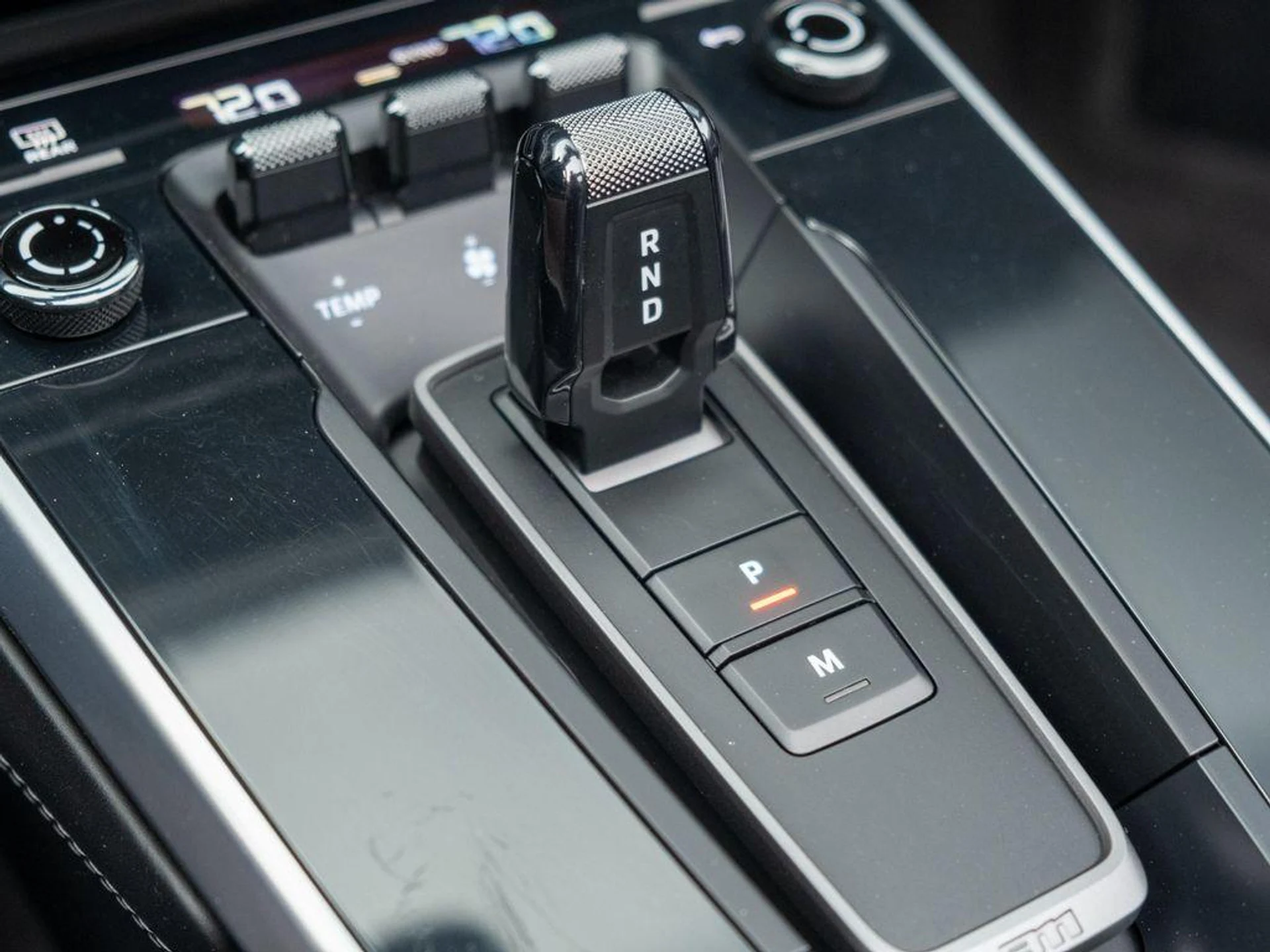 mph030_1894714102_44afhov_PR_7_F_Jscl5f_WTYY_6f_A_Ow_M_0a94f819a7