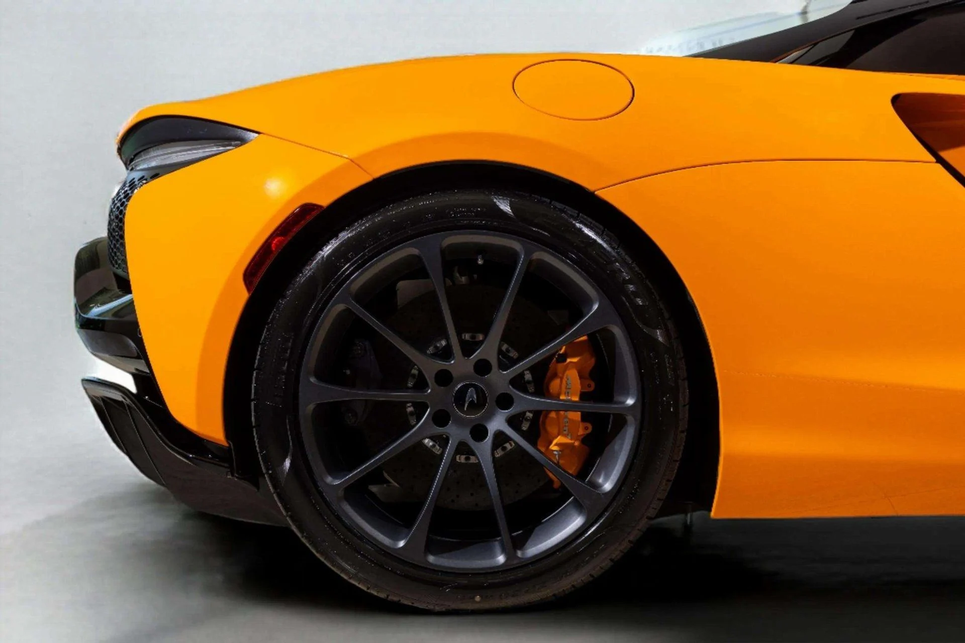 mph030_1895373055_image_31_2c77bf841e