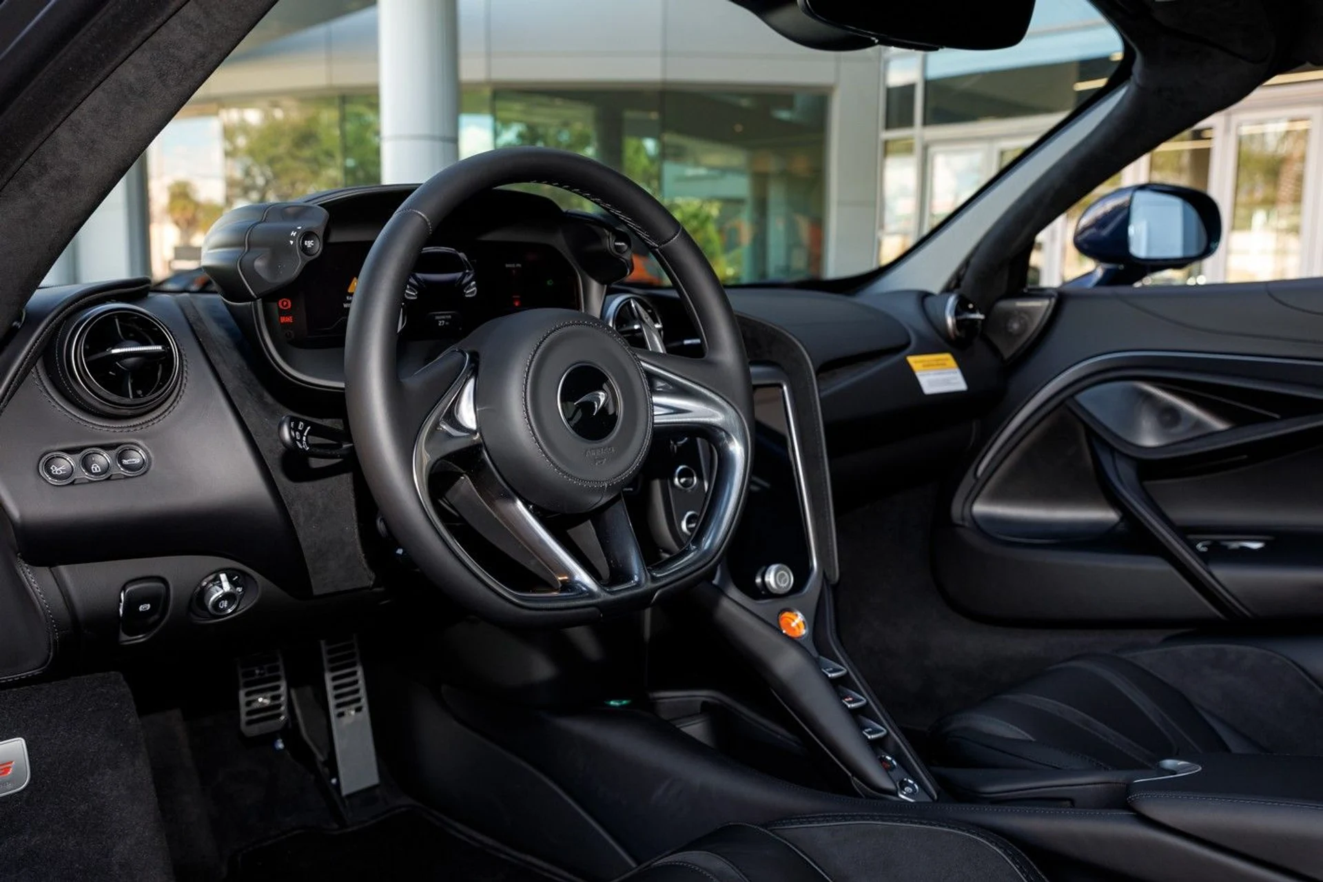 mph030_1896476250_646_p31_l_0b115bb651