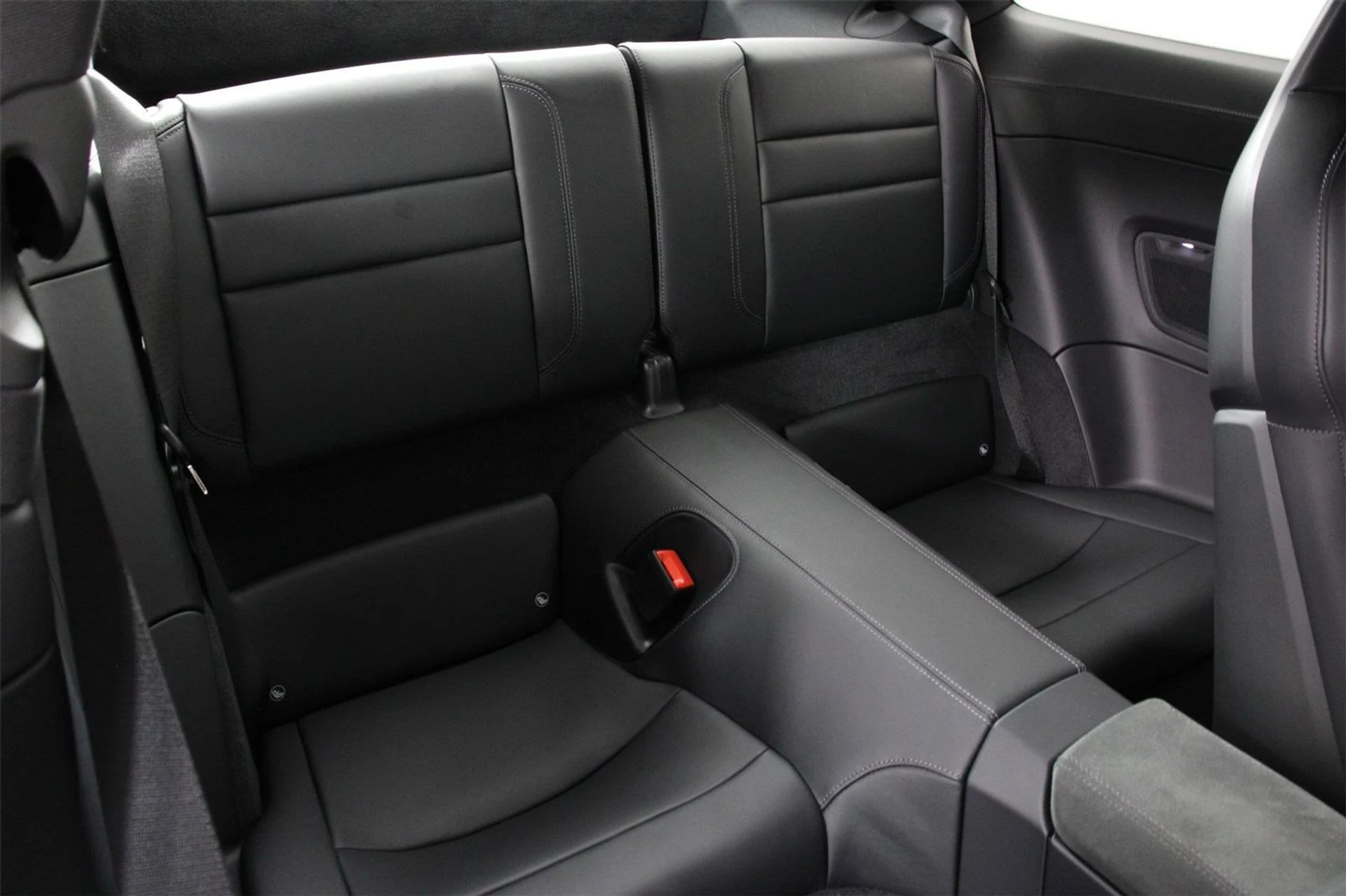 mph030_1901238489_4f4cc6584bd902bf21027e042b9e088d_5c1d37a5ac