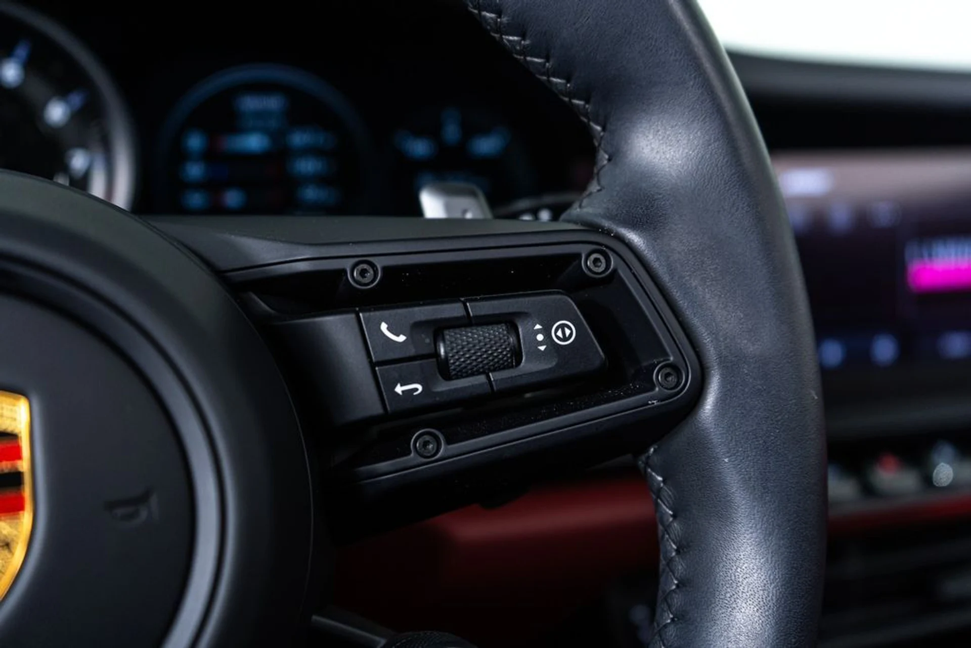 mph030_1907383526_2172aa09_e787_4279_bd4a_d64615904e99_9f3708dea3