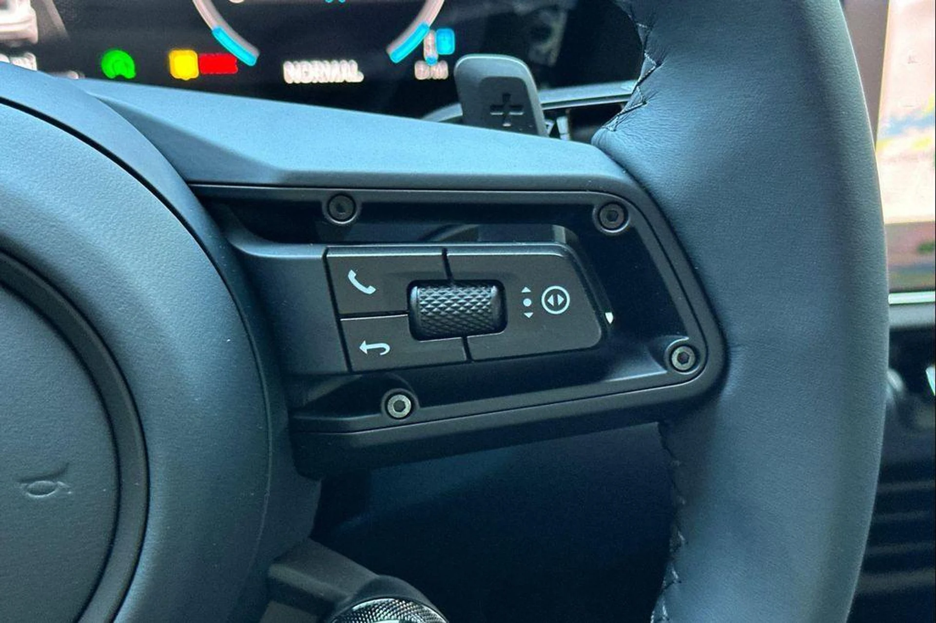 mph030_1927228360_FPGC_8_Out_I_Nen_E2cn0_T1_HGK_Hu_T4_2c4d78834c