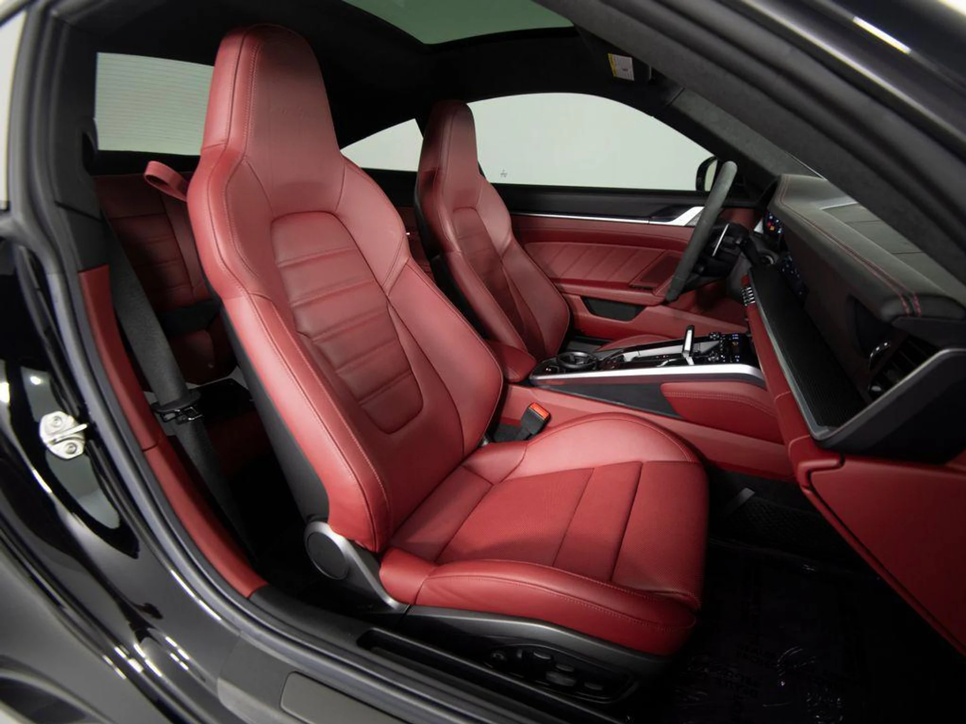 mph030_1932733169_WUR_683_XQ_8r_L_Oz9u_QWDG_Od_Psw_Fa4_71b212c50b