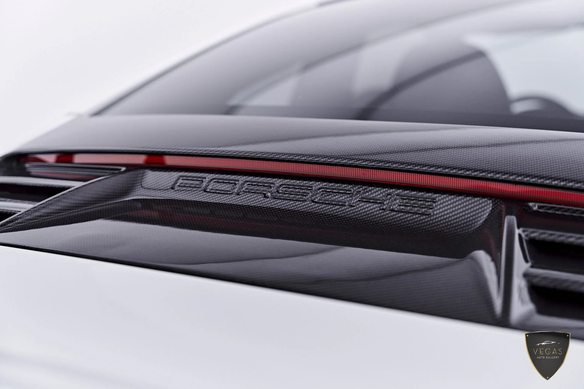 mph030_1937995744_Used_2019_Porsche_911_GT_3_RS_1783382313_4b2bb586fa