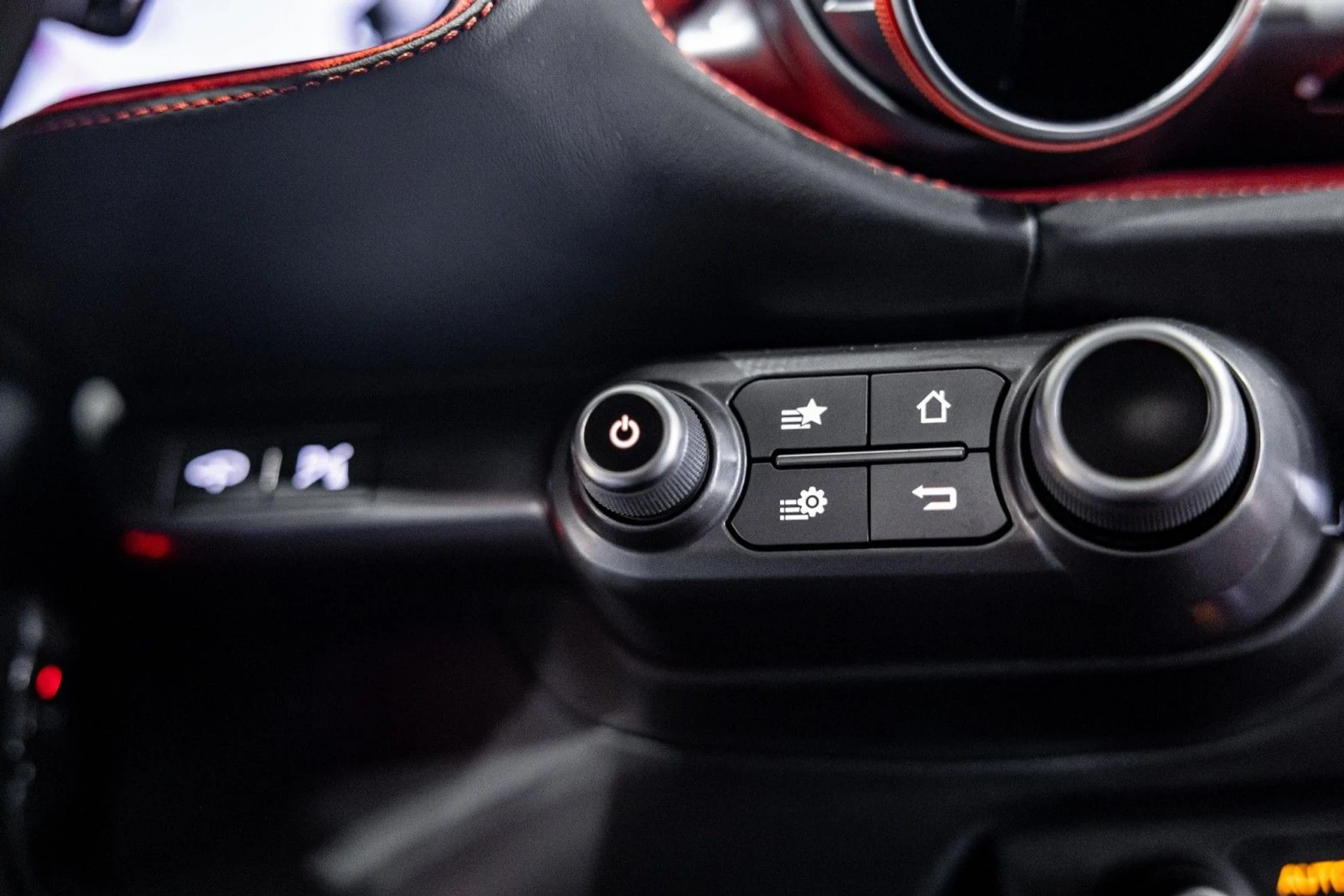 mph030_1938229915_DQ_130cff44d9