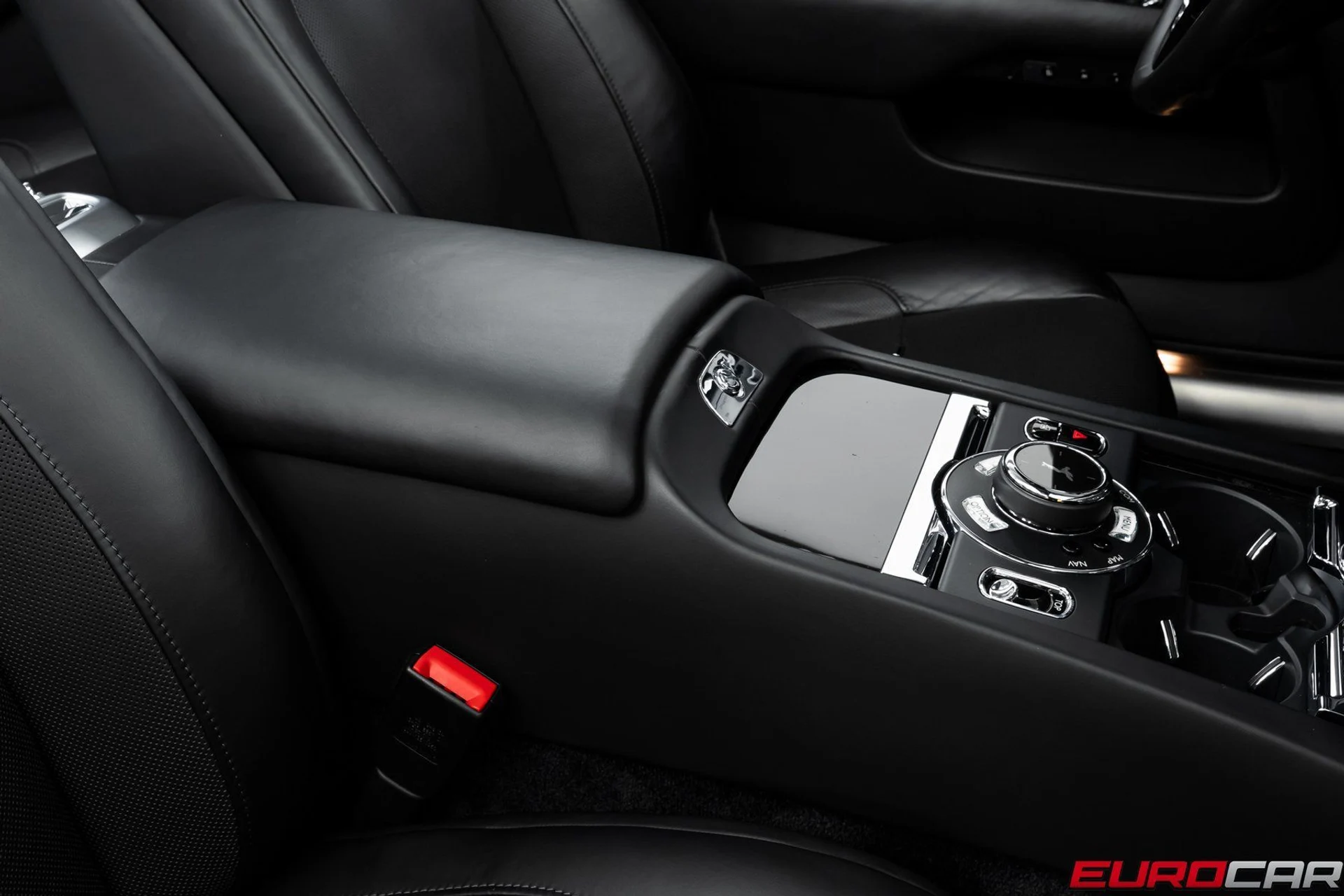 mph030_1939320080_c07f5110_0012_492c_b463_5a73ded2f2d0_43d357d534