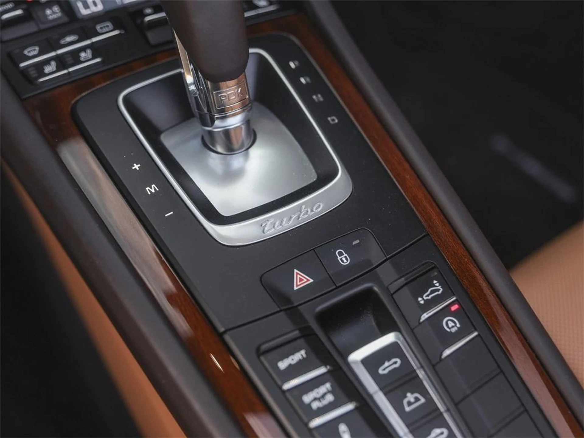 mph030_1944327999_WKGIMW_0q12_Wb5s1_N8_Cp_Hx_JOZ_5bo_d749653125