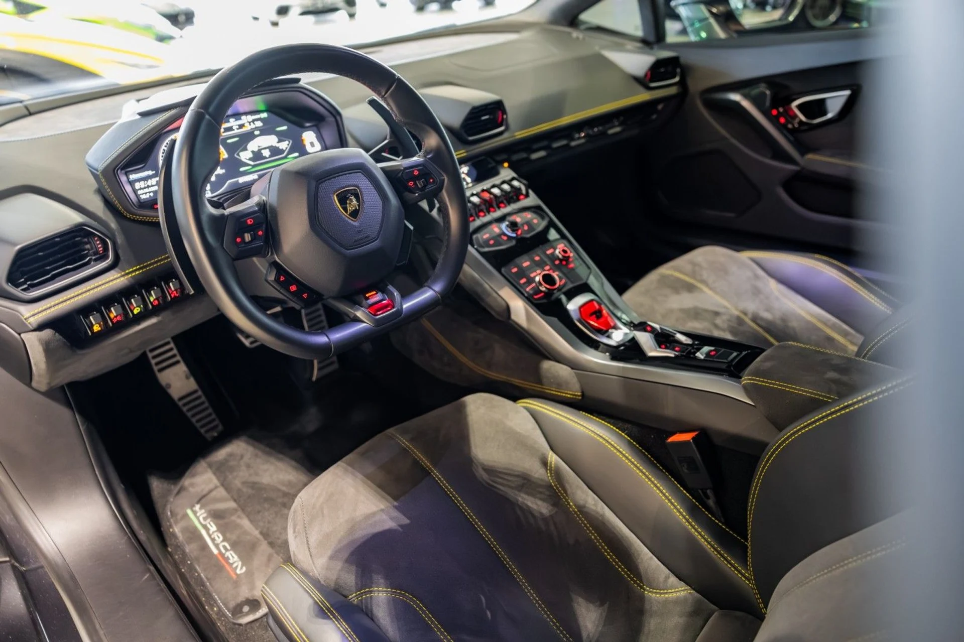 mph030_194524575_y_A_dfc6353f5e