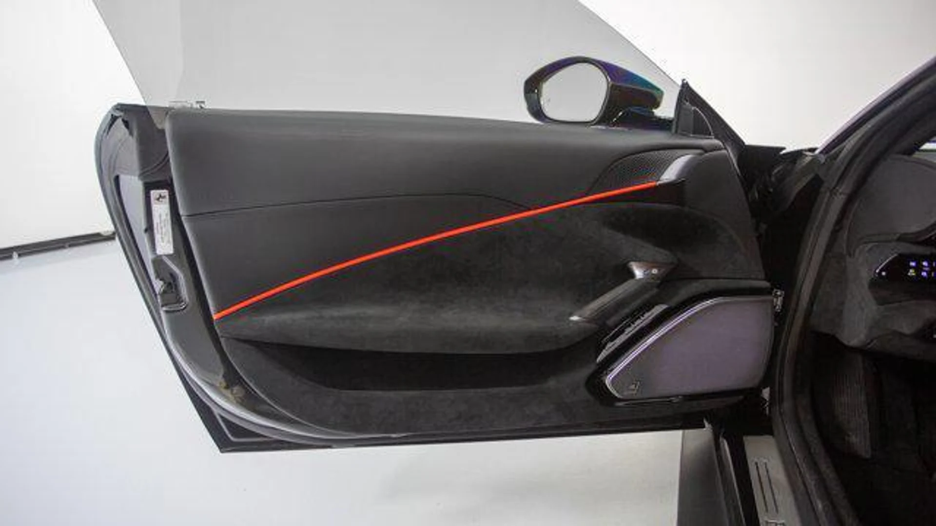 mph030_1948680881_k_Uw4_Oa0_Hv_SG_Xe9_Ub9jk_Aa_F_Laf_AA_2168086ec2