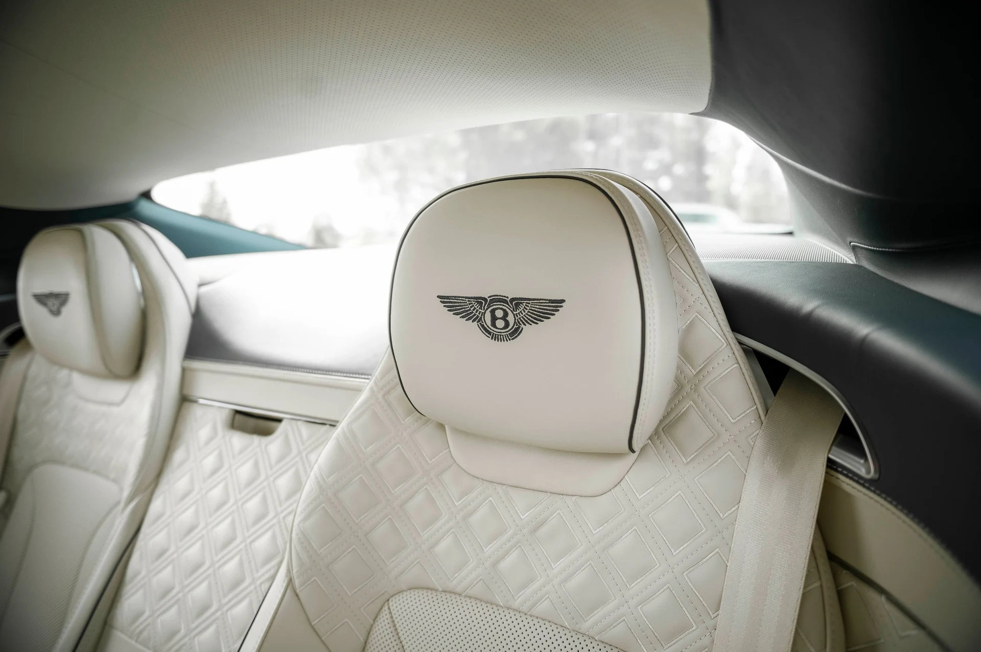 mph030_195892656_20b8b1c493bf4f46a5694cd51108685c_e0e9890040