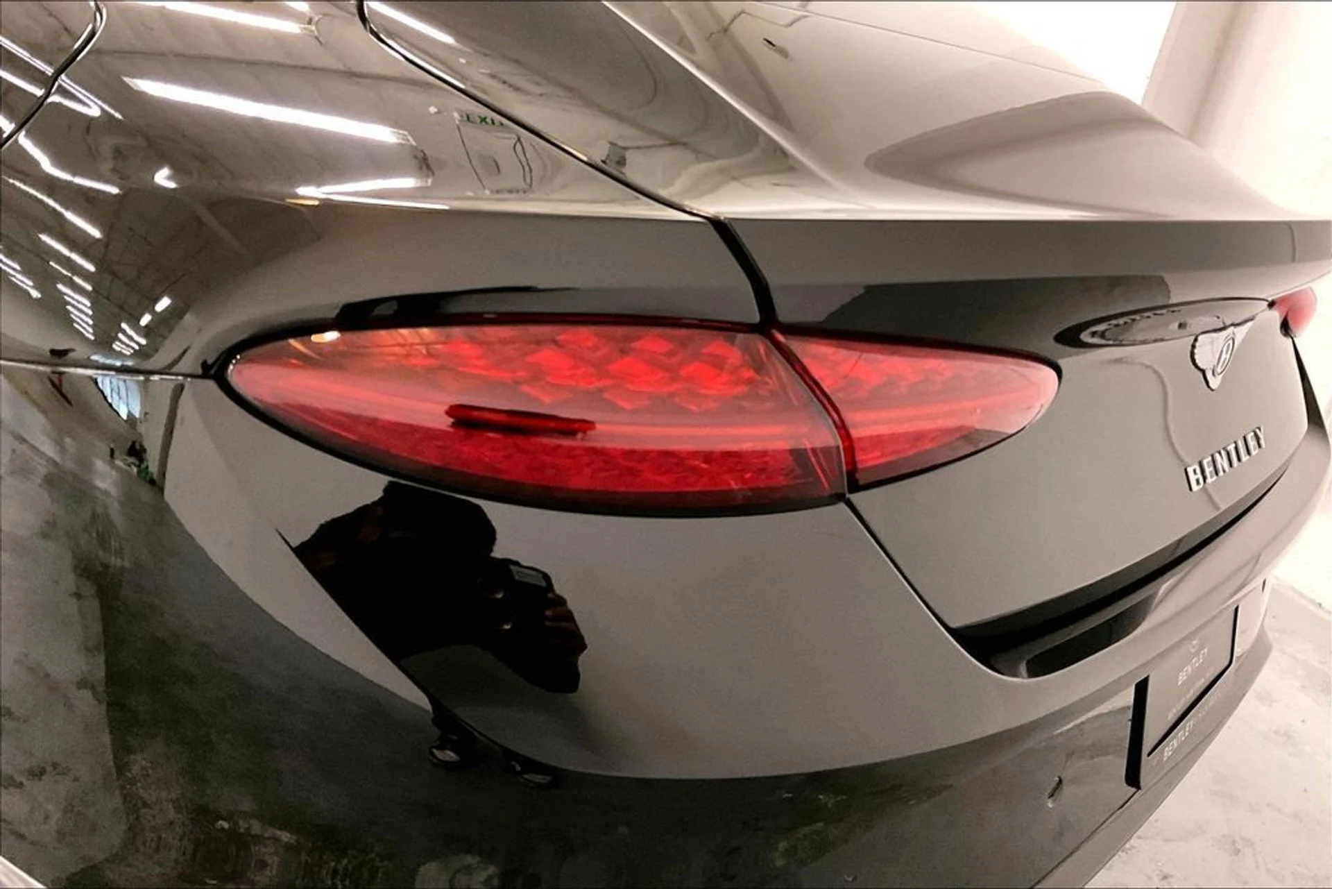 mph030_1959179162_7c6ed98fa8b0bcb5945ad1c3f4387e48x_5c083d89b9