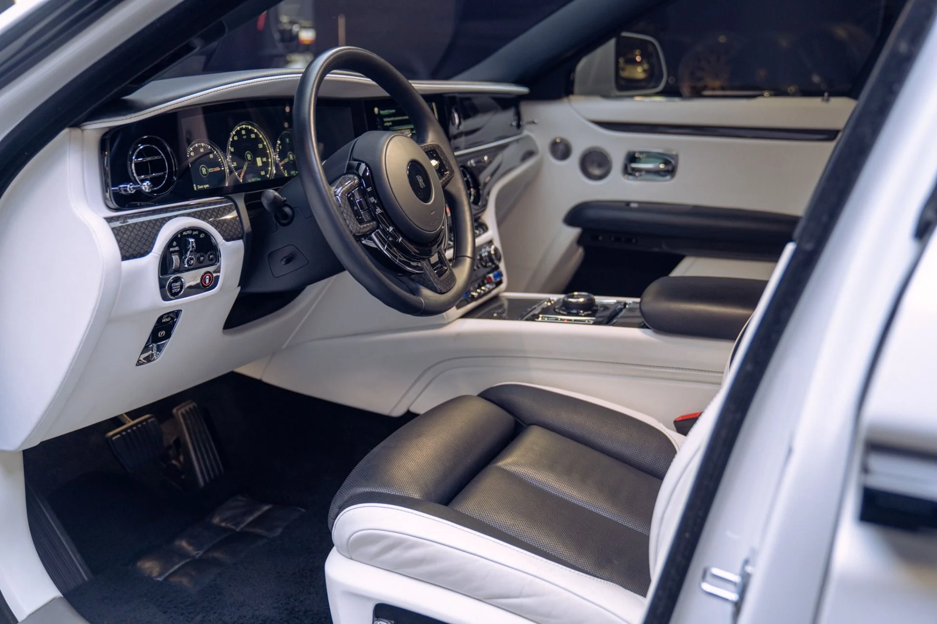 mph030_1969340087_Used_2022_Rolls_Royce_Black_Badge_Ghost_Rear_Theater_and_Trays_Full_Carbon_Interior_Package_1790797515_b7630cf123