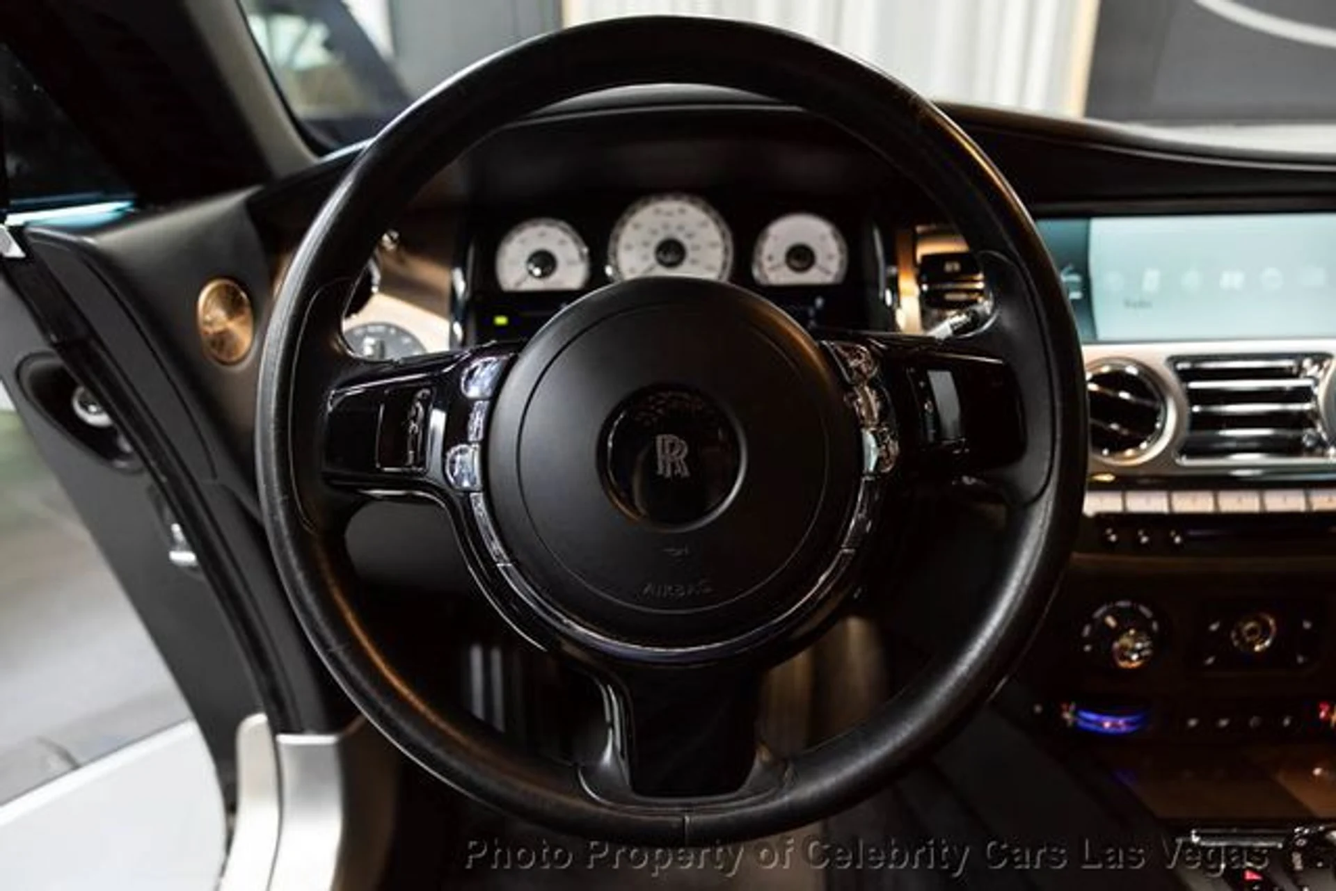 mph030_1975139277_used_2016_rolls_royce_wraith_inspiredbymusiclyricalcopperbespokeaudiostarlighth_9707_23057562_35_640_c0ecb57f91
