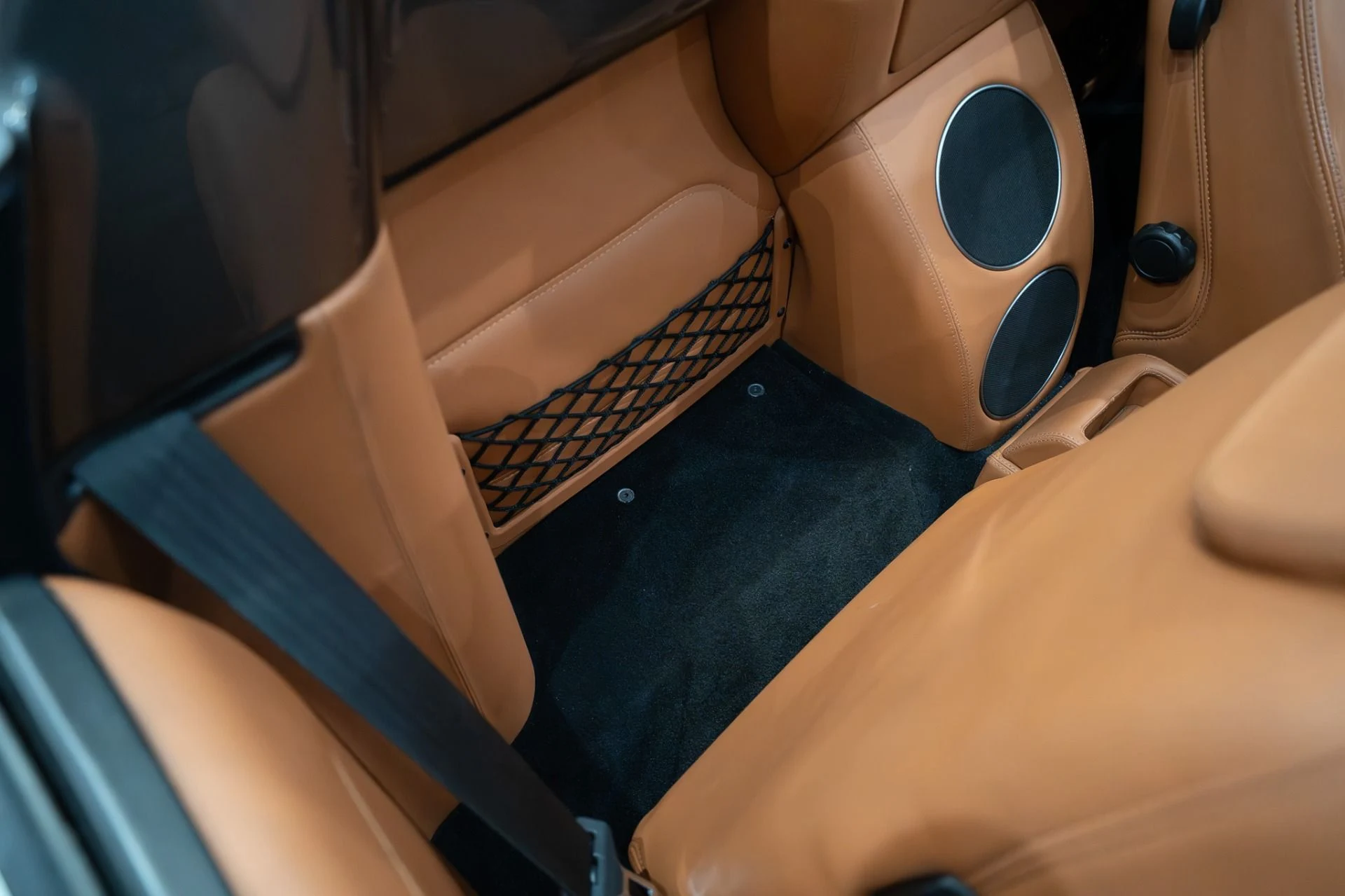 mph030_1980159618_13331_p31_l_66b6adef4d