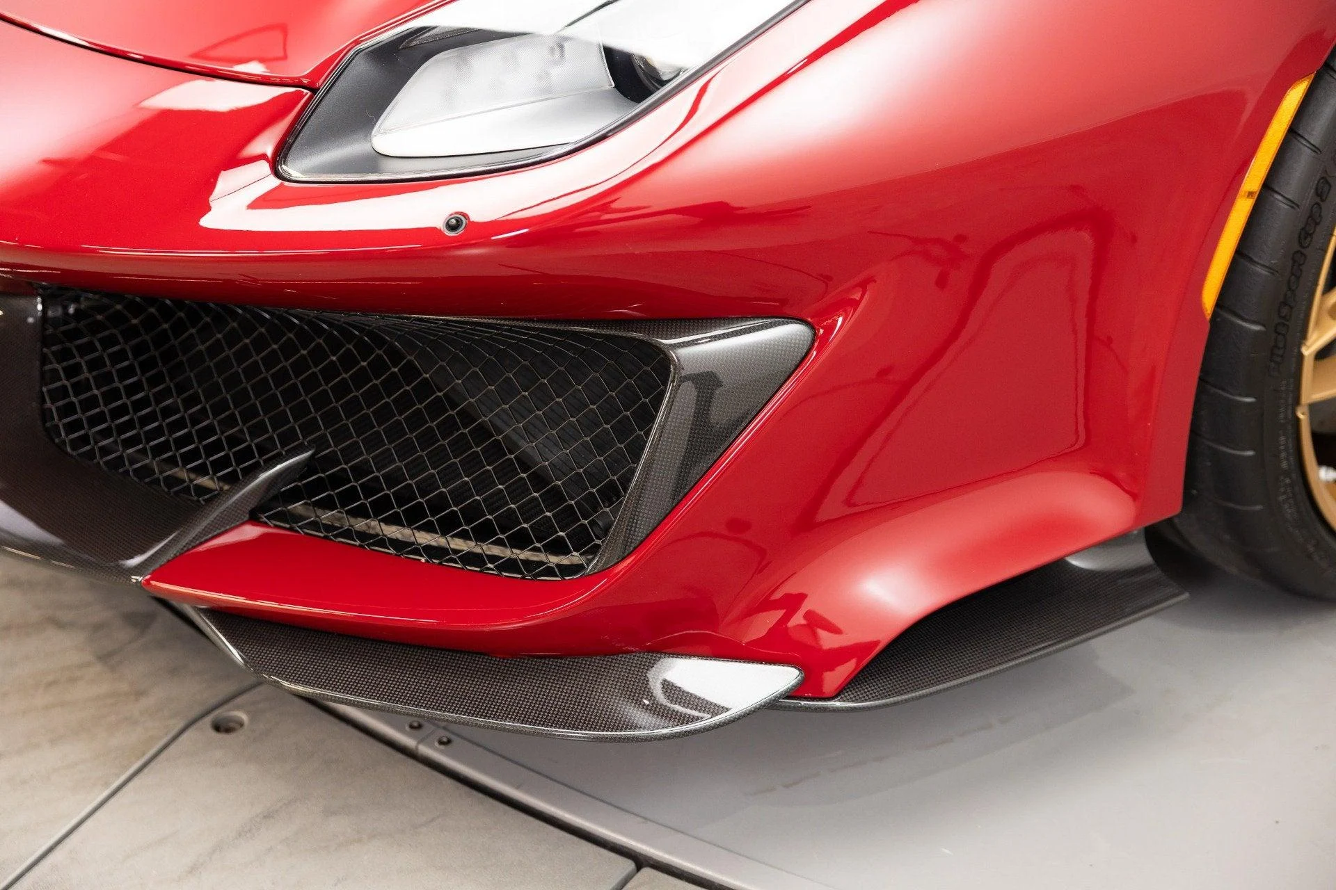 mph030_19816263_Used_2020_Ferrari_488_Pista_Spider_1786793390_0b0c4d3d64