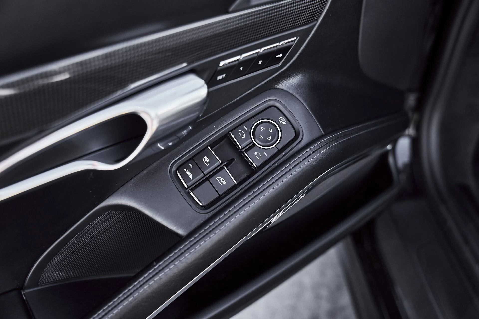 mph030_1982361108_Used_2014_Porsche_911_Turbo_S_1776734586_a118c3e04d