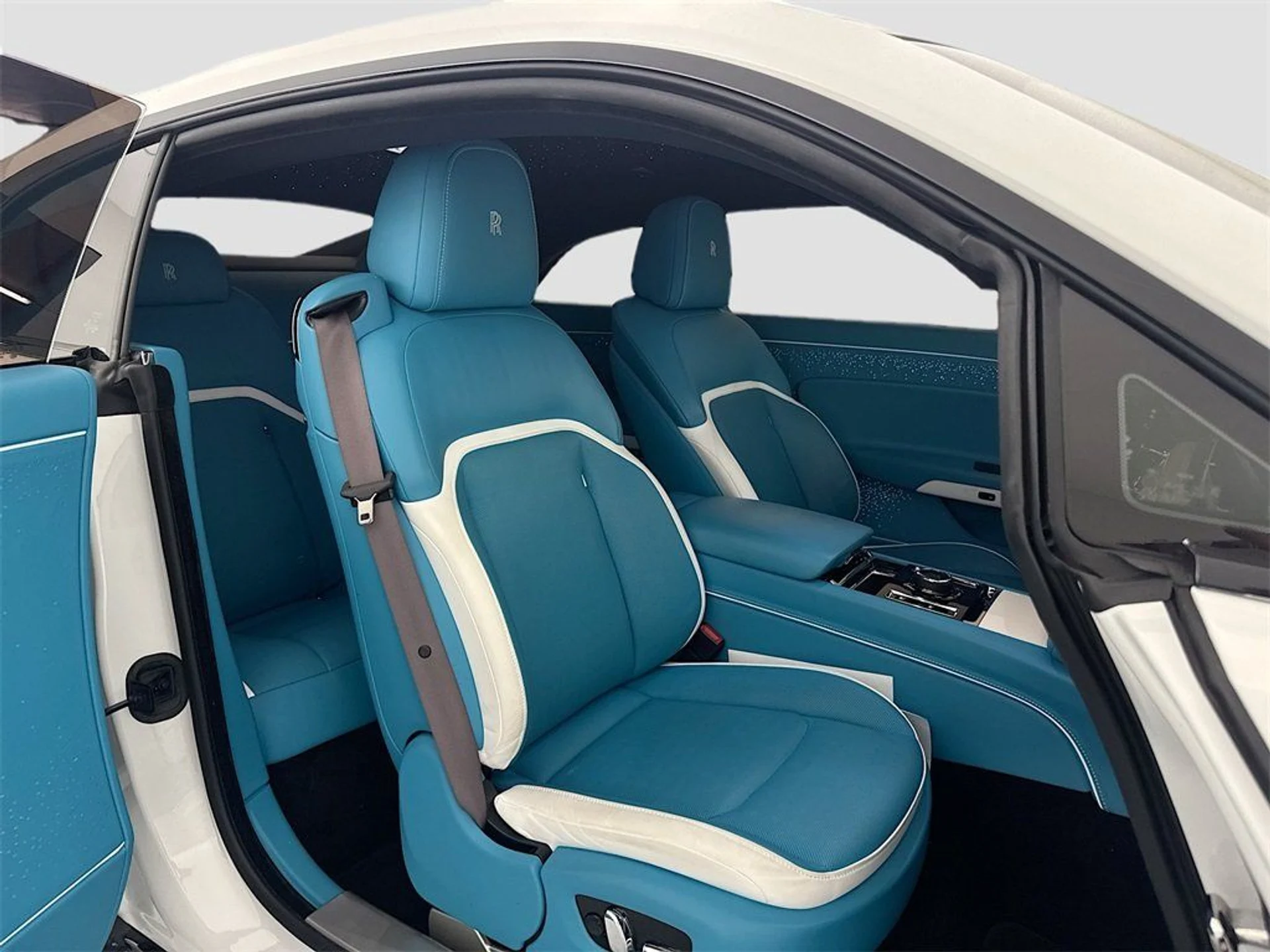 mph030_1986749576_e8f35985449c5993513b5bb6026d2165_600198d12c