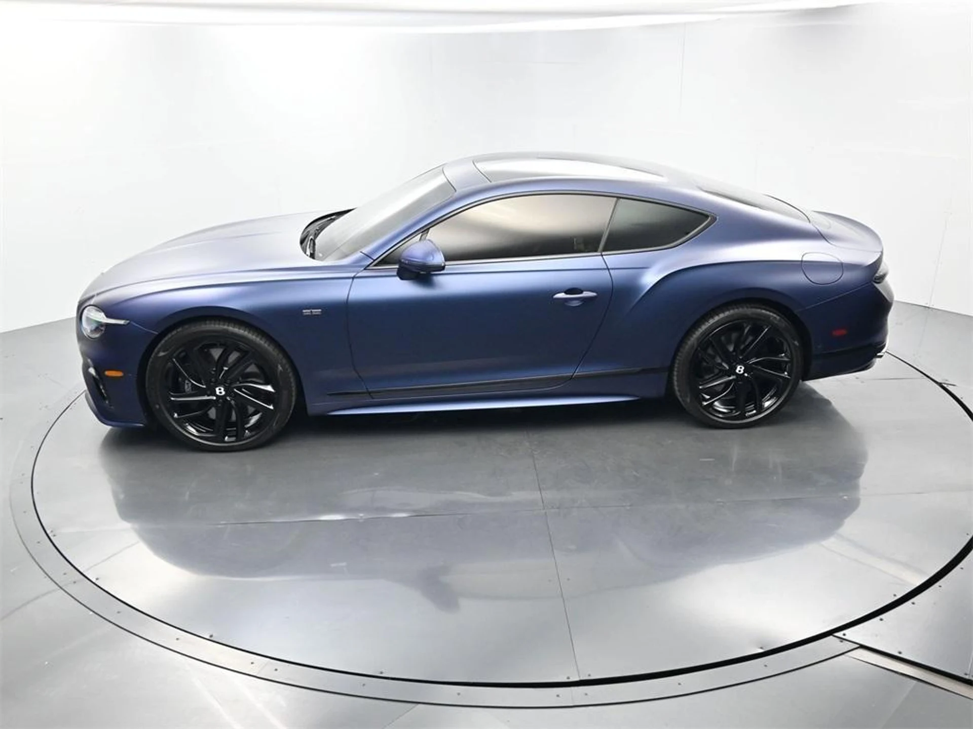 mph030_1987879548_Oiw_Ual_M_Nkj_Bzm_Btlu_F1_X_Bu_Alp_Lw_63ee856db2